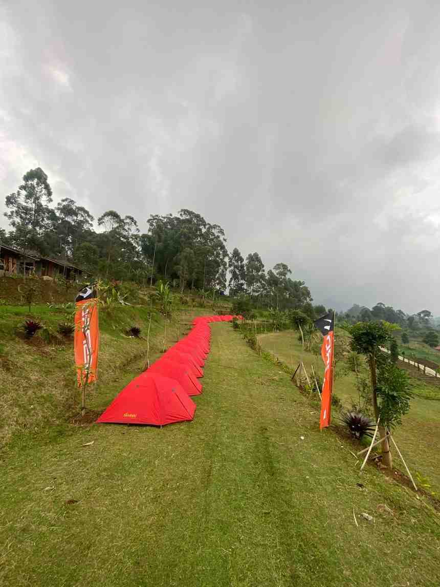 Camping Anggota Kantor