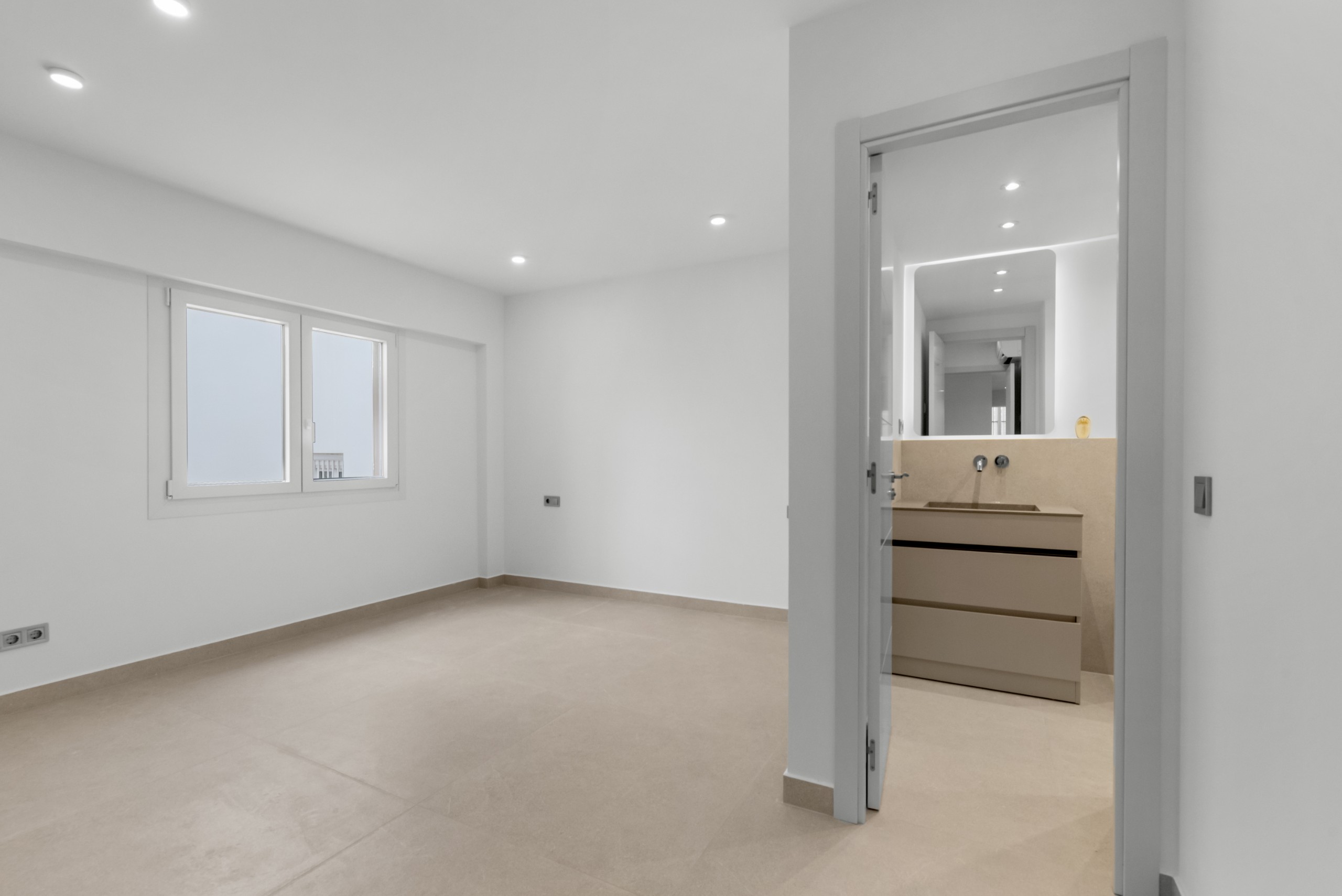 Fully Renovated Apartment in Puerto Portals