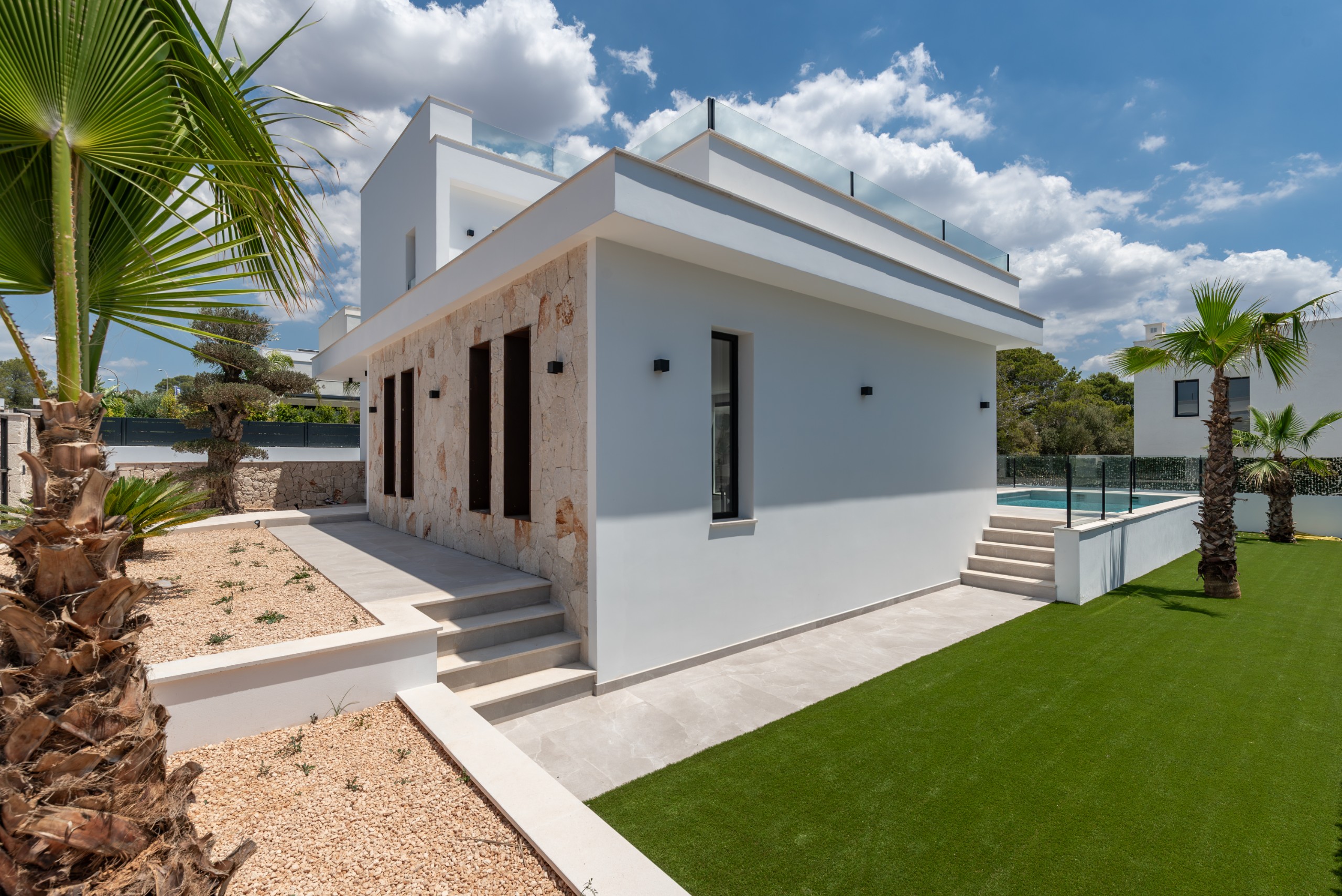 Brand-New Luxury Villa with panoramic Sea & Palma views in Marratxi 