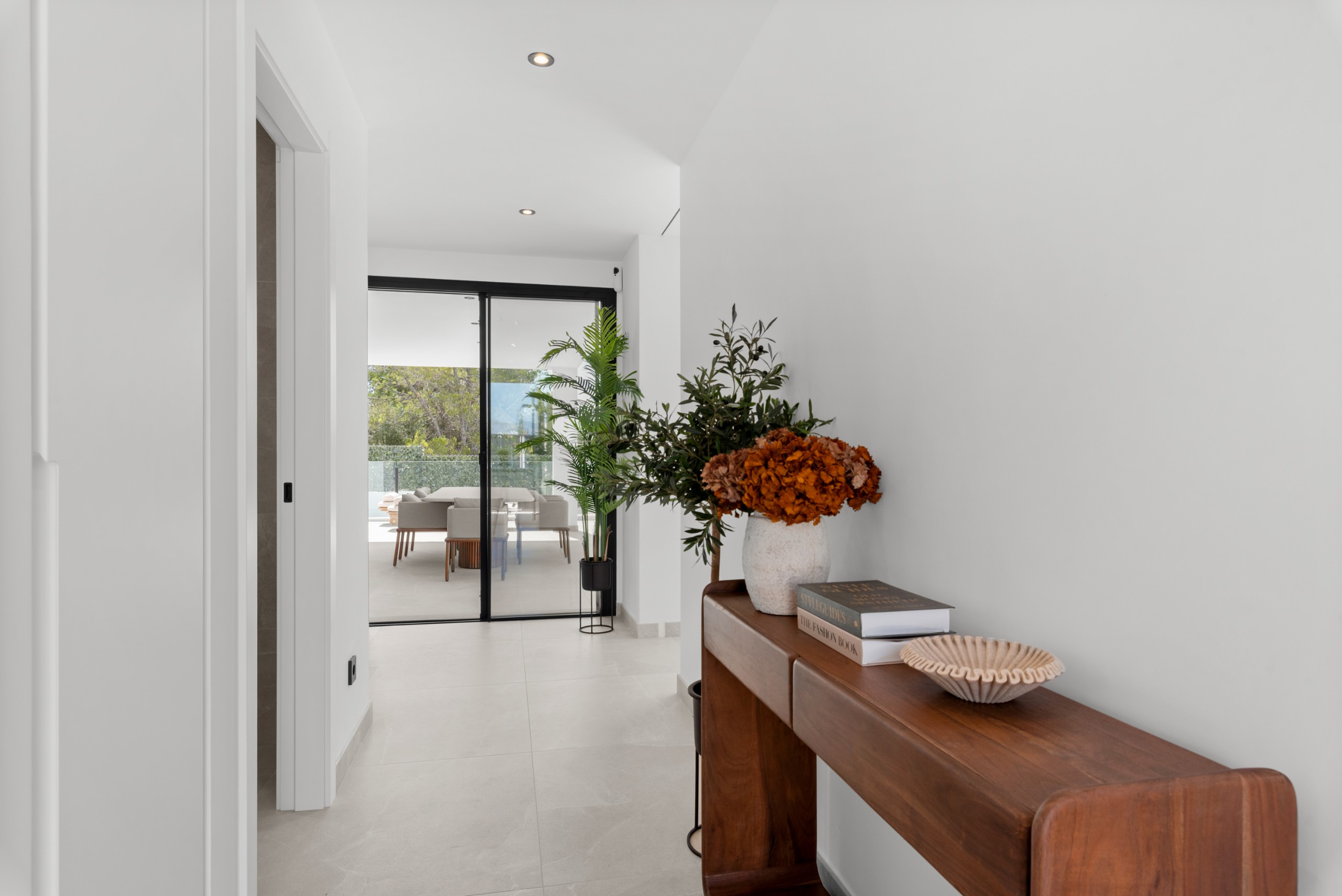 Brand-New Luxury Villa with panoramic Sea & Palma views in Marratxi 