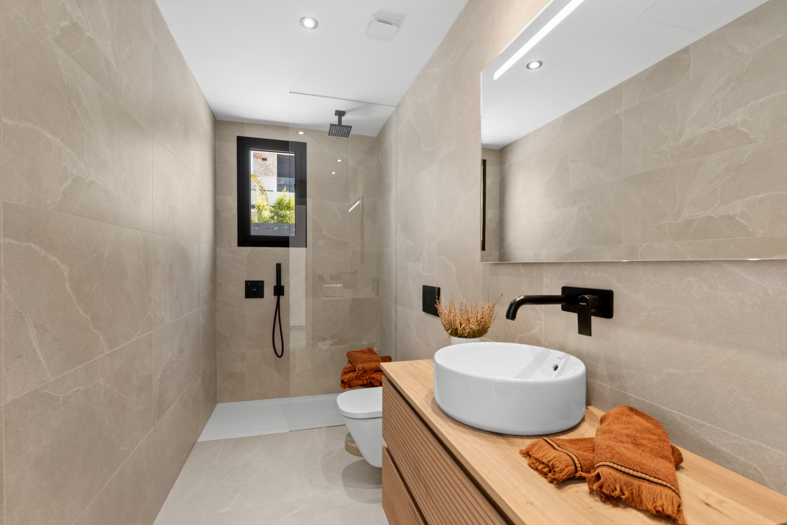 Brand-New Luxury Villa with panoramic Sea & Palma views in Marratxi 