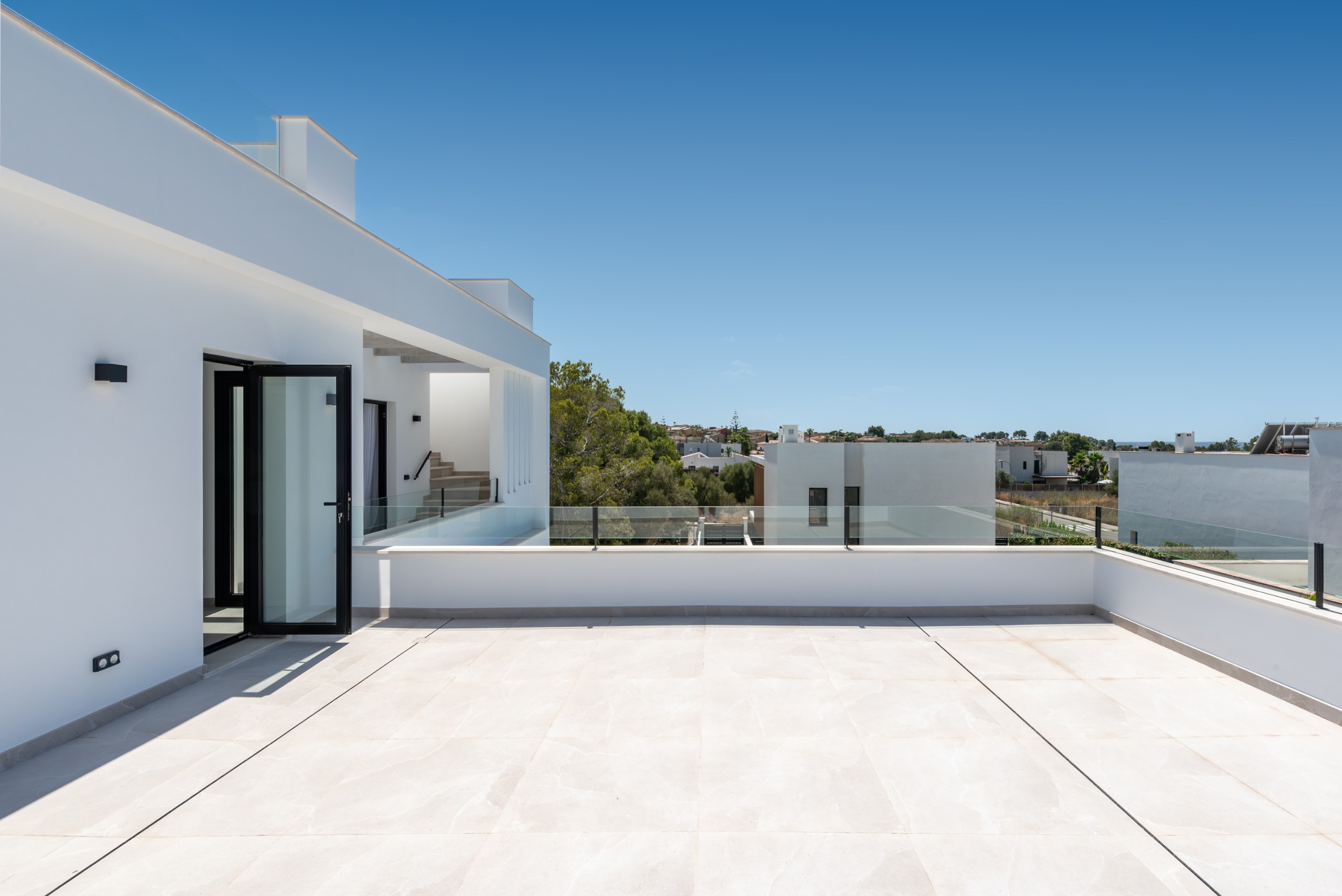 Brand-New Luxury Villa with panoramic Sea & Palma views in Marratxi 