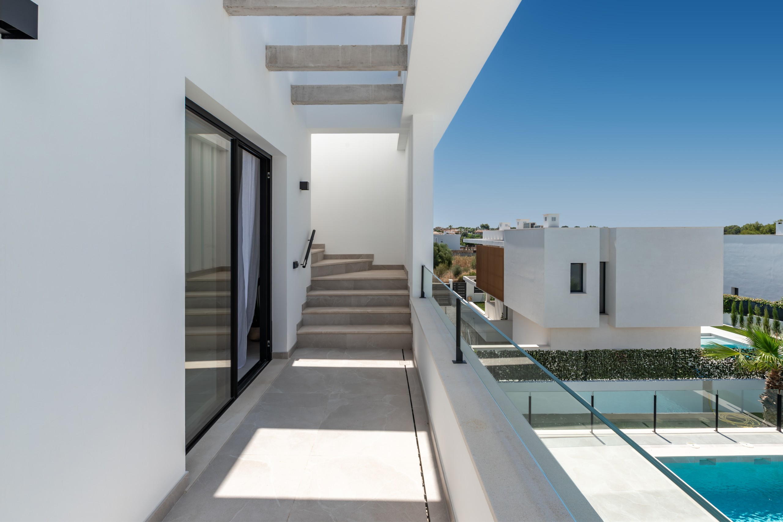 Brand-New Luxury Villa with panoramic Sea & Palma views in Marratxi 