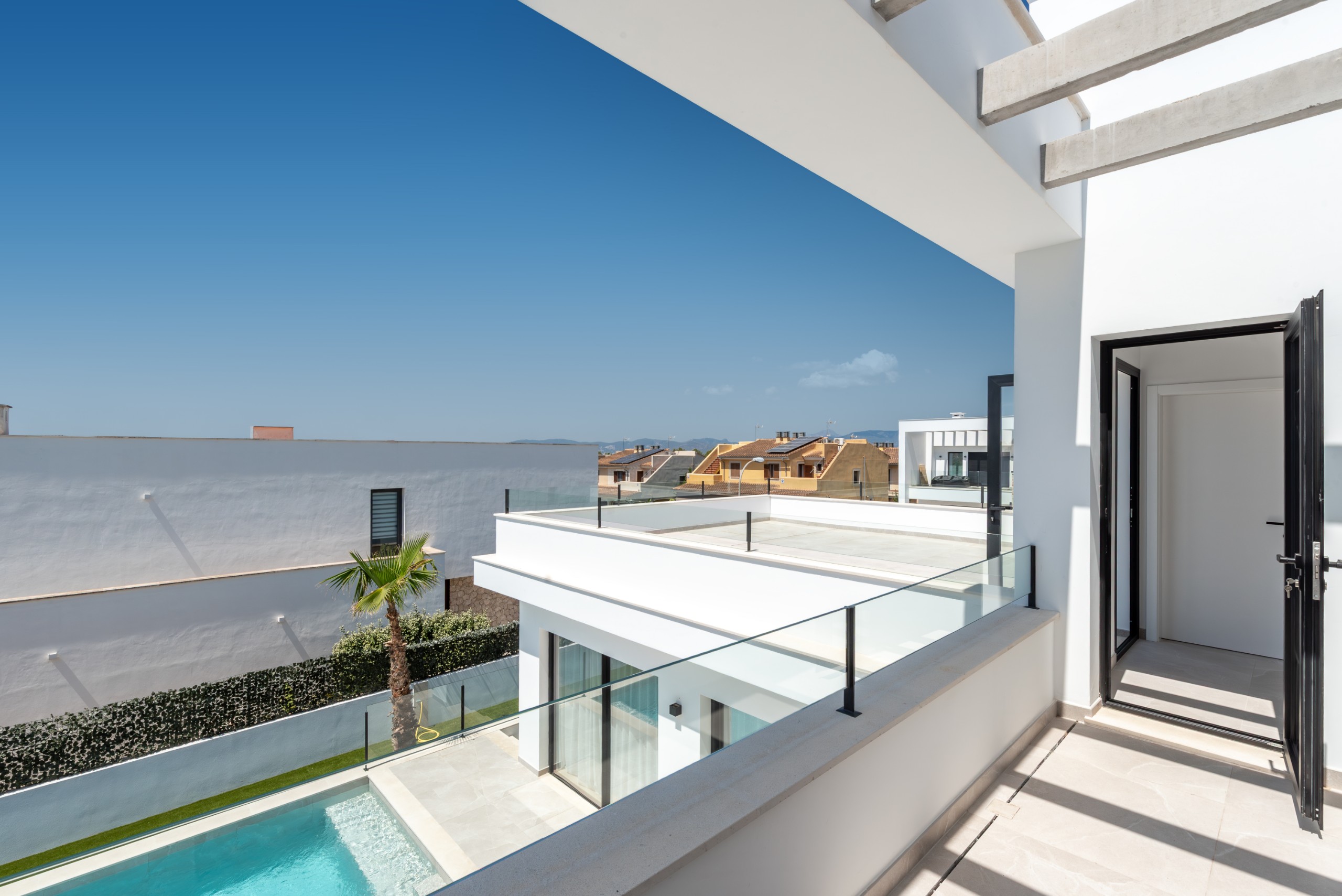 Brand-New Luxury Villa with panoramic Sea & Palma views in Marratxi 