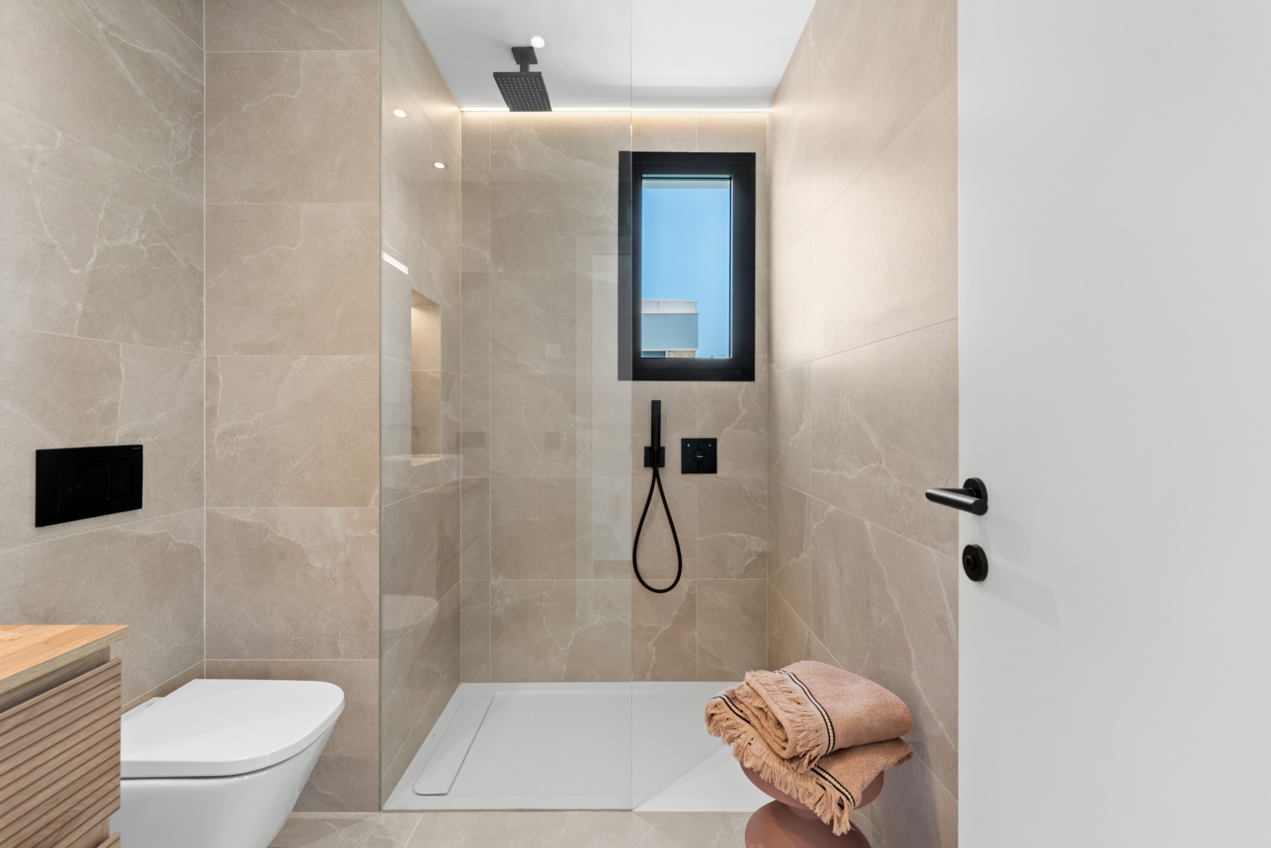 Brand-New Luxury Villa with panoramic Sea & Palma views in Marratxi 