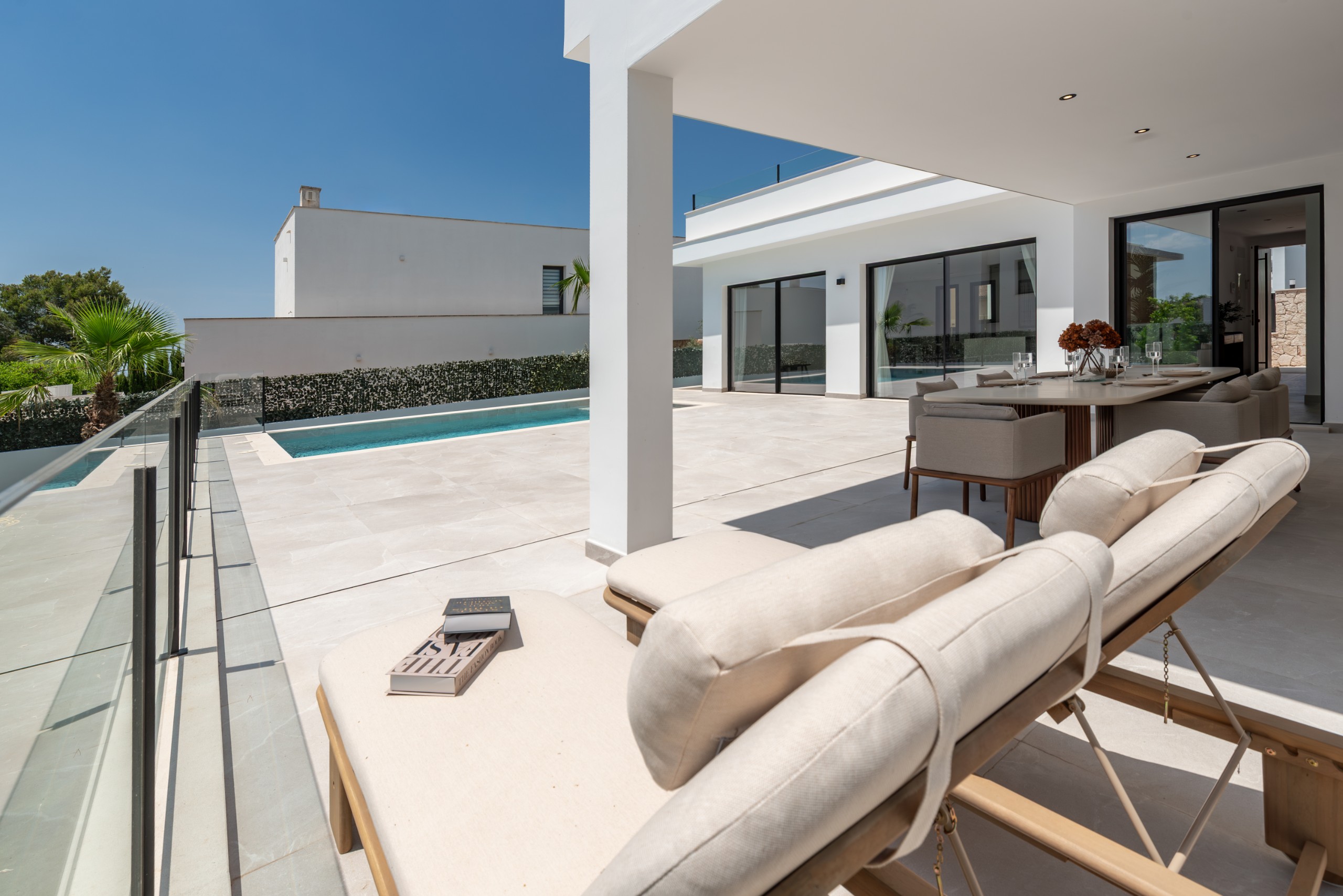 Brand-New Luxury Villa with panoramic Sea & Palma views in Marratxi 