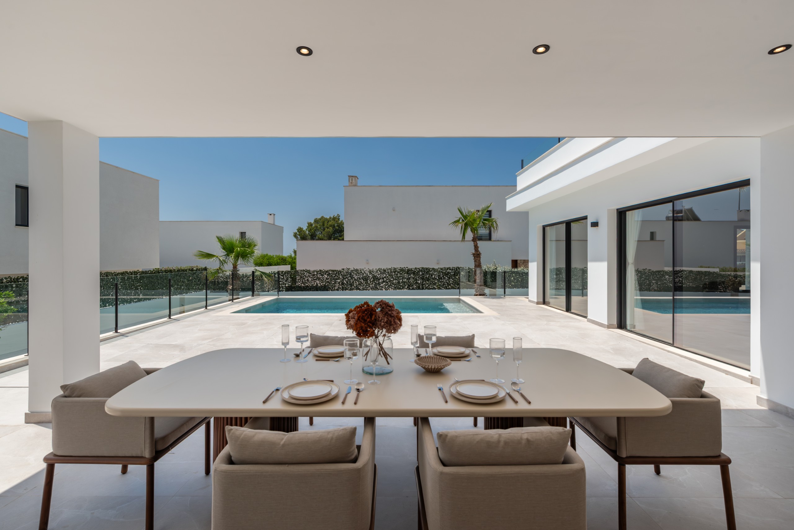 Brand-New Luxury Villa with panoramic Sea & Palma views in Marratxi 