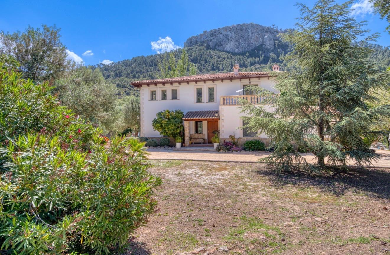 Villa in UNESCO Park Son Cabaspre, Esporles | 5 Bed