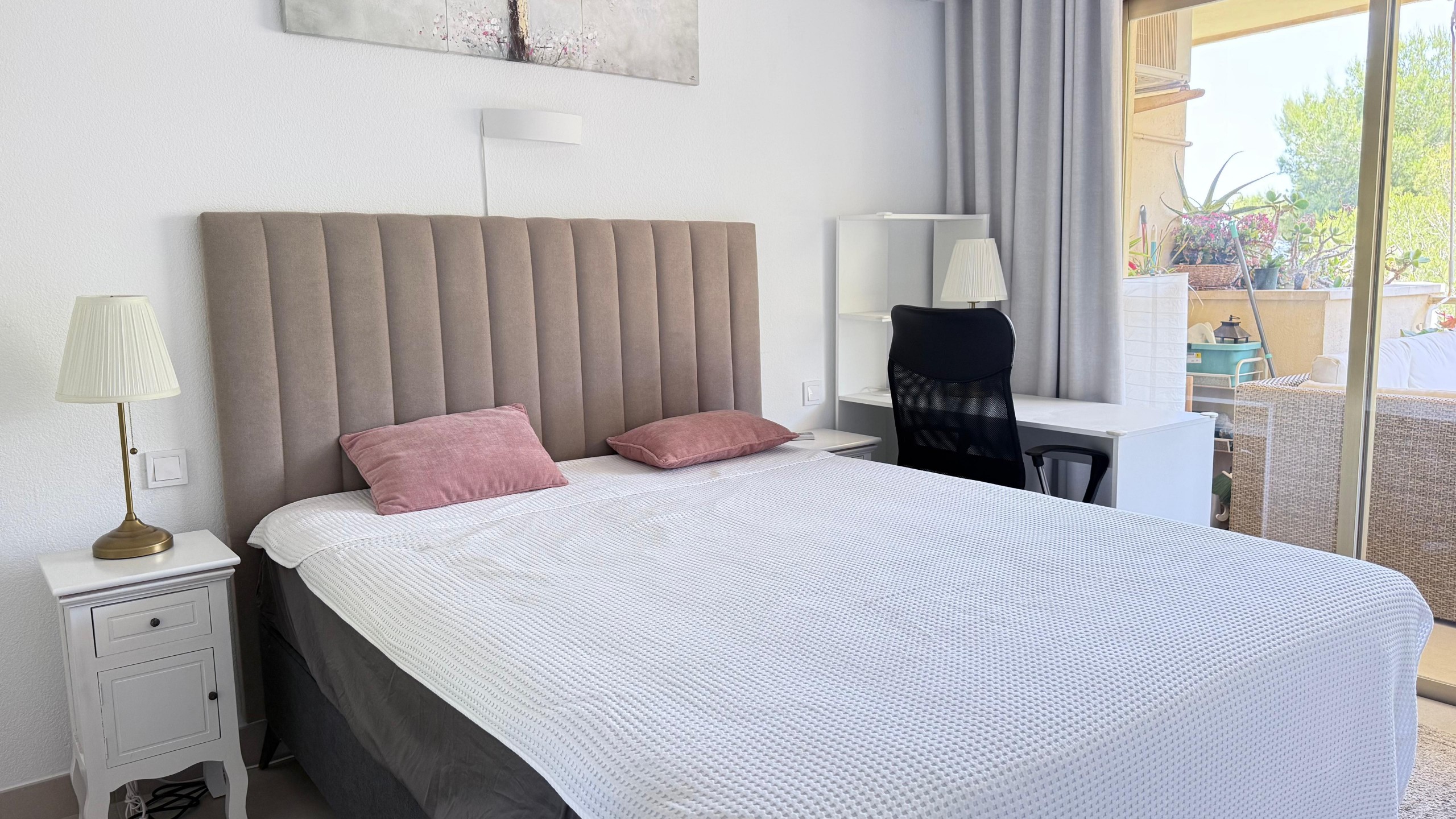Apartment with direct beach access and community pool in Cala Vinyes, Mallorca