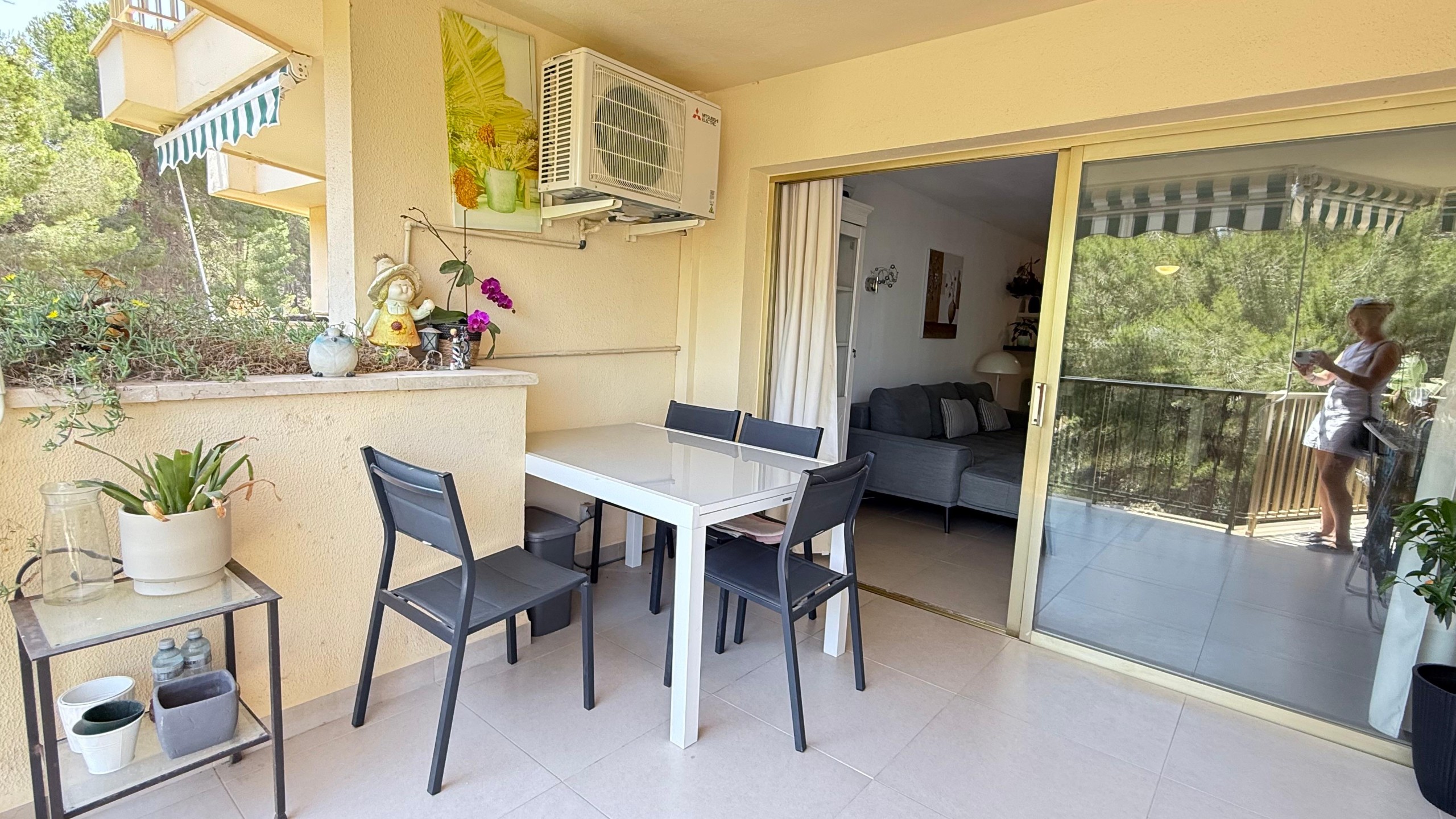 Apartment with direct beach access and community pool in Cala Vinyes, Mallorca
