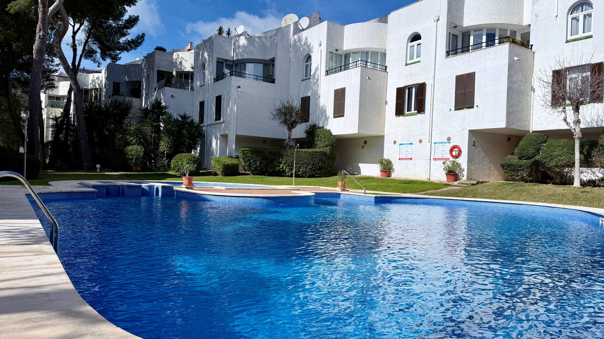 Sol de Mallorca Duplex 170m² | 3 Bed / 3 Bath | Reform Opportunity
