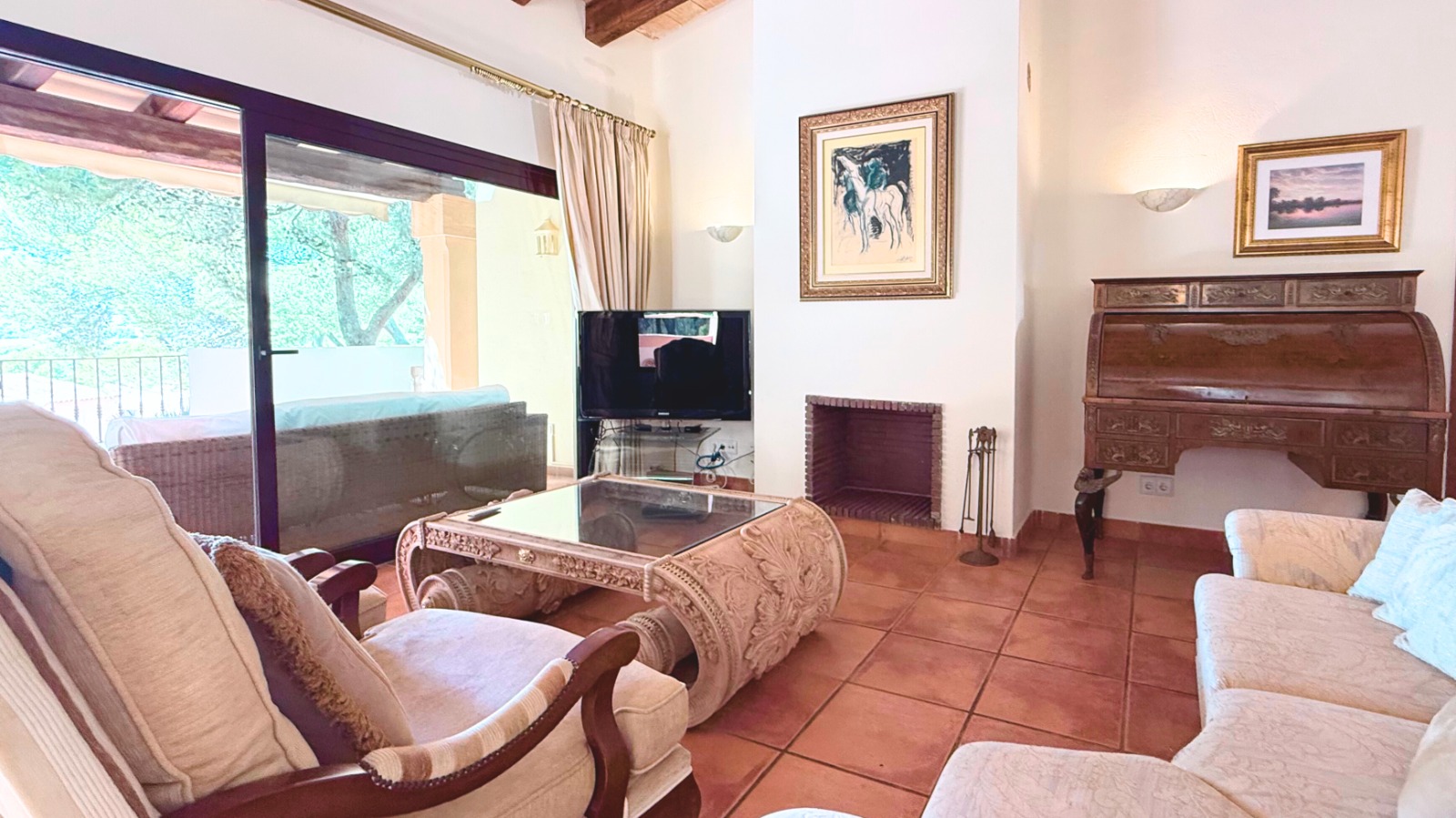 Apartment for sale near Santa Ponsa golf course, private community