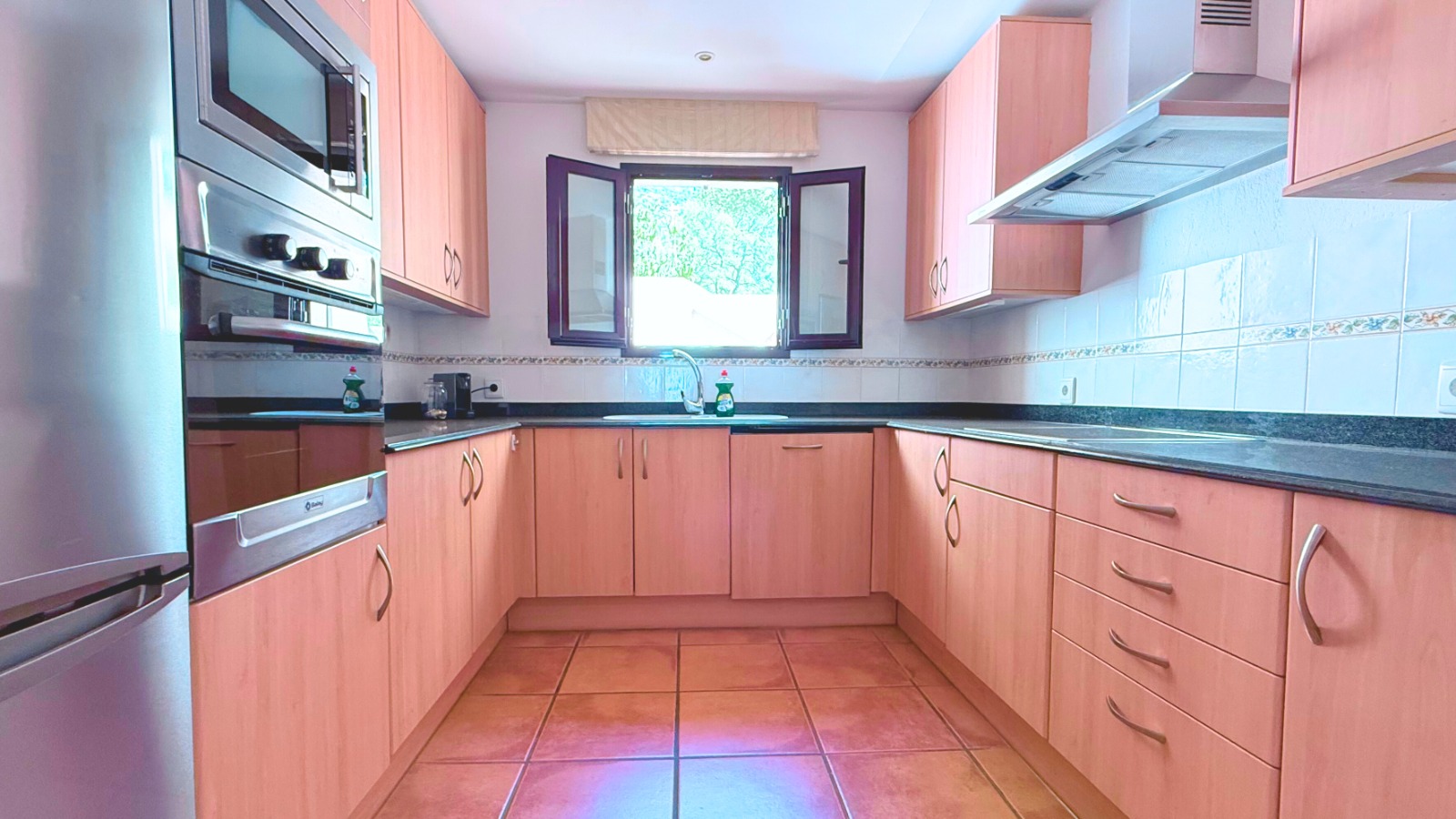 Apartment for sale near Santa Ponsa golf course, private community