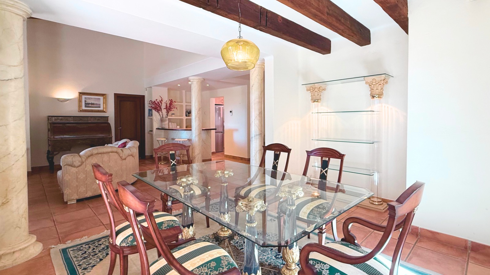 Apartment for sale near Santa Ponsa golf course, private community