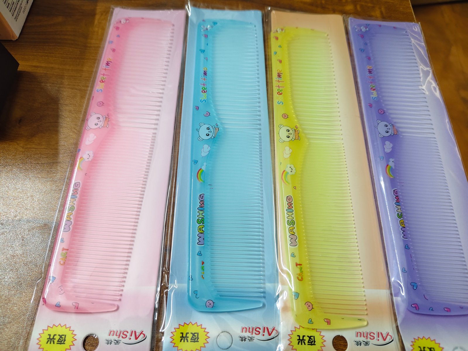 Cartoon art Comb
