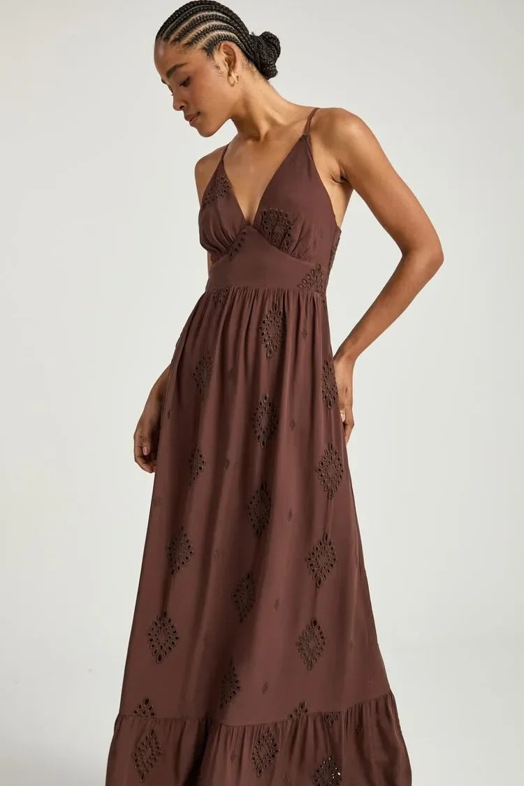 VESTIDO LONGO VISCOSE BORDADA MARROM