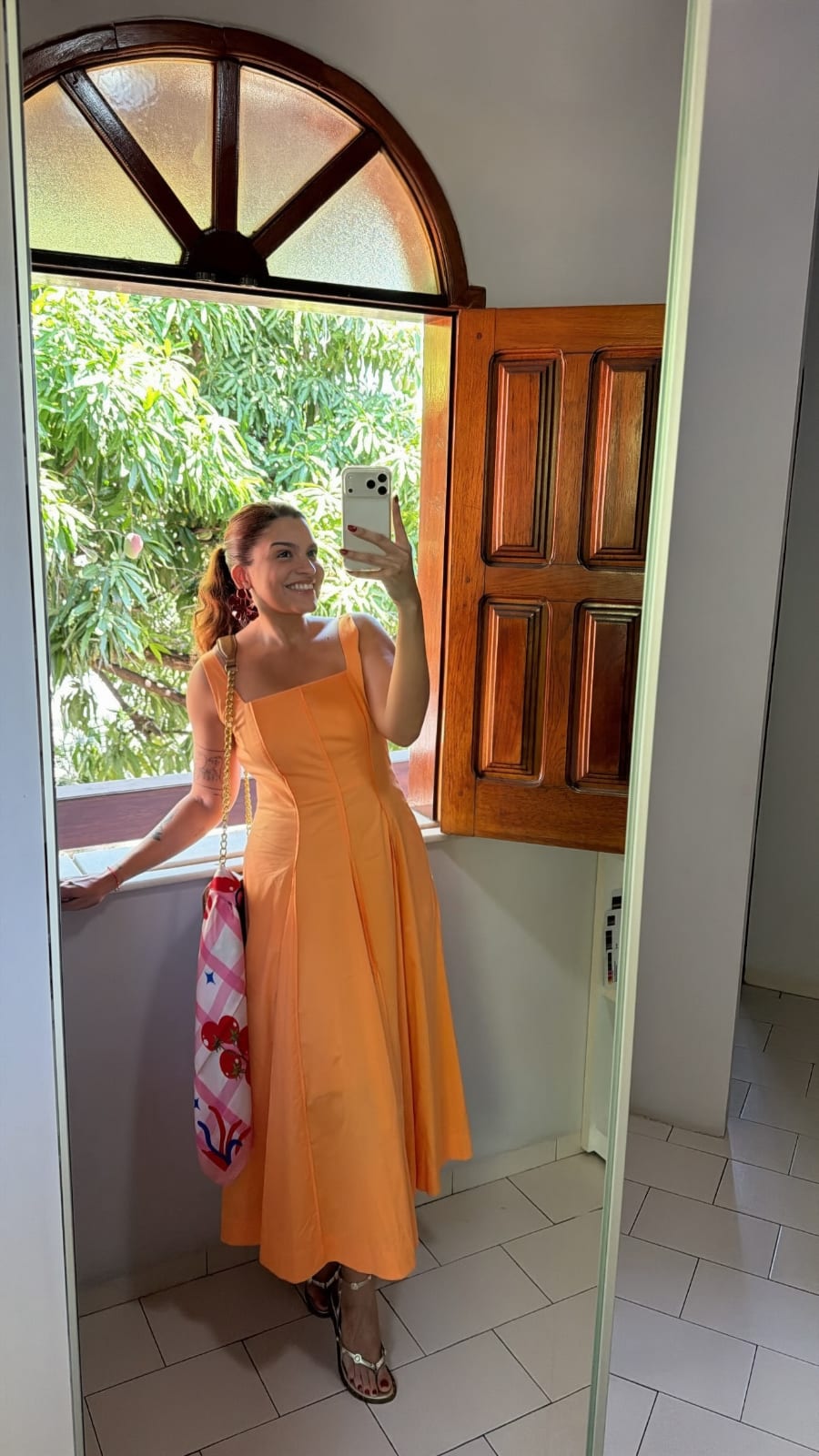 VESTIDO CAPRI