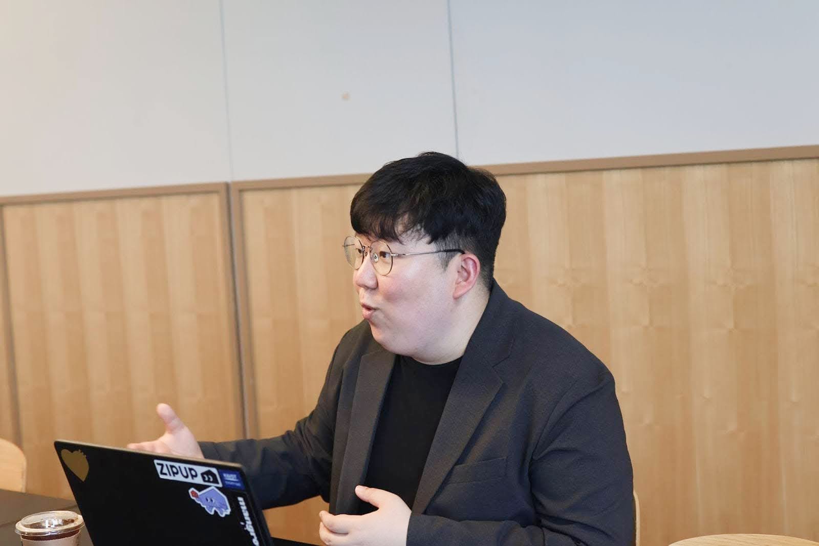 https://res.cloudinary.com/zuzu-homepage/image/upload/f_auto,q_auto/v1752837847/rp5ozojdsccgmssrcti9.png