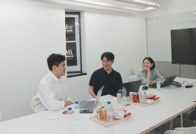 피칭데이에 신청하신 많은 스타트업의 IR 자료는 베이스인베 화면