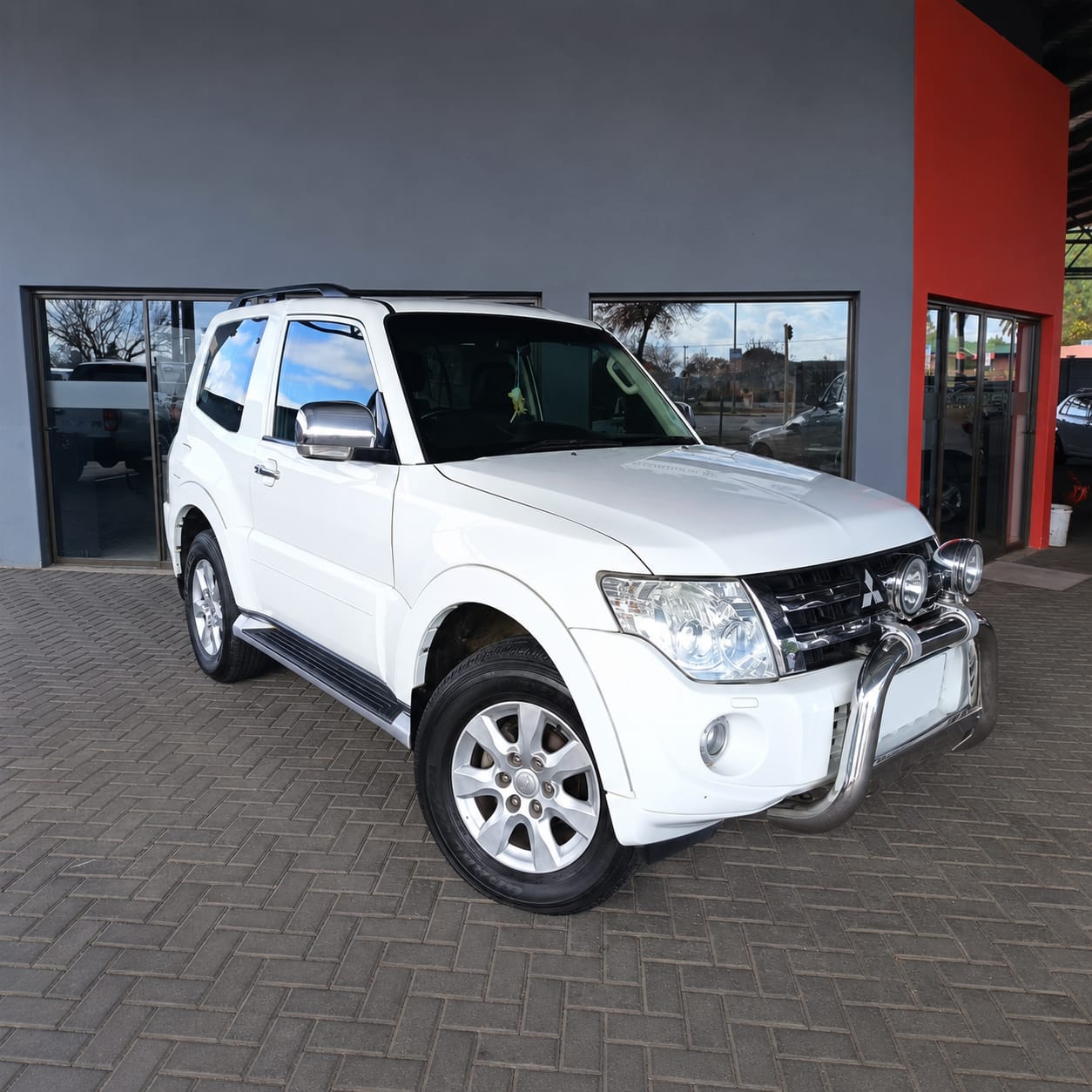 2014 Mitsubishi Pajero 3.2 Di-Dc GLX SWB 