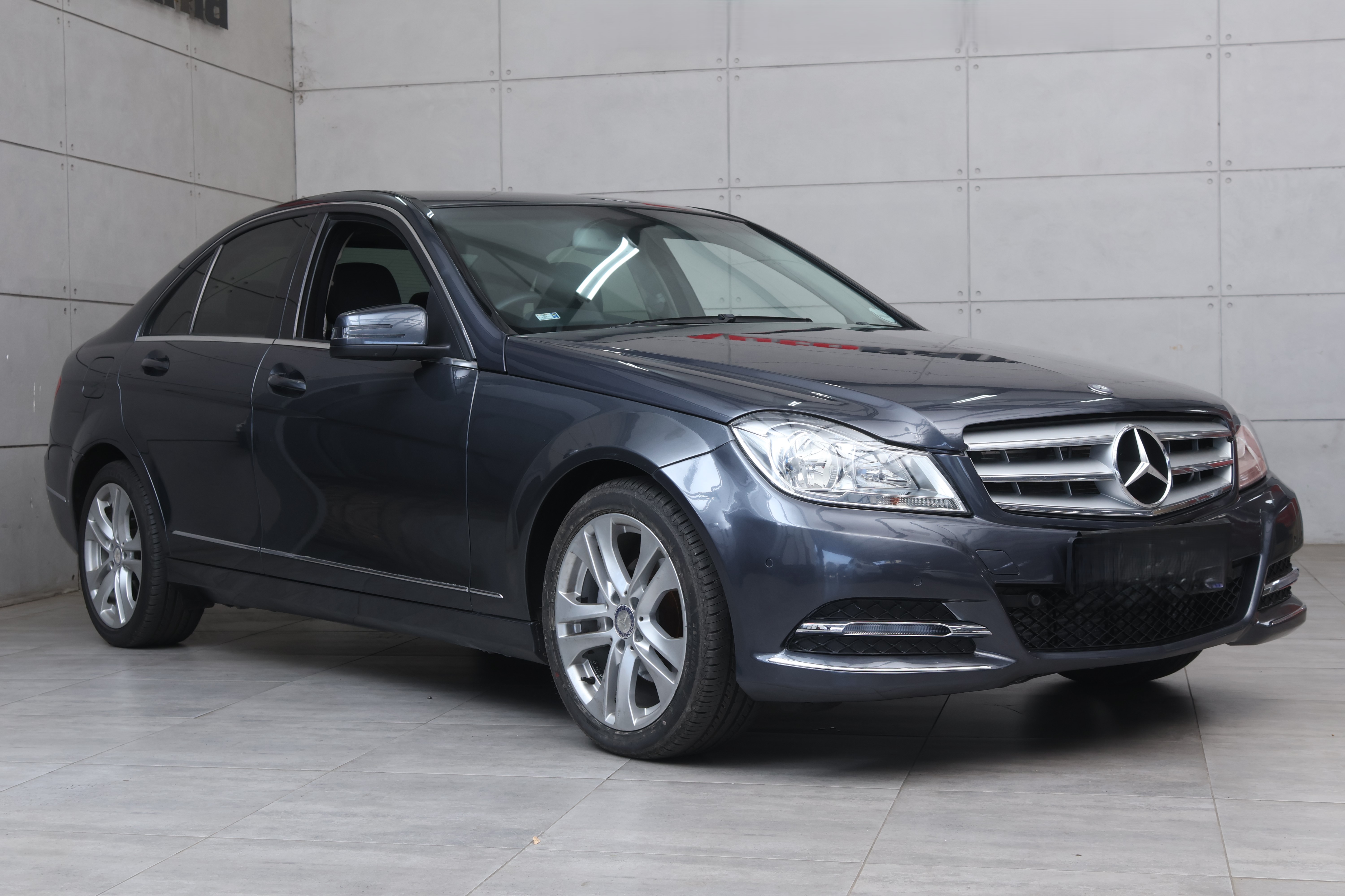 2012 Mercedes-Benz C-Class C180 Avantgarde Auto
