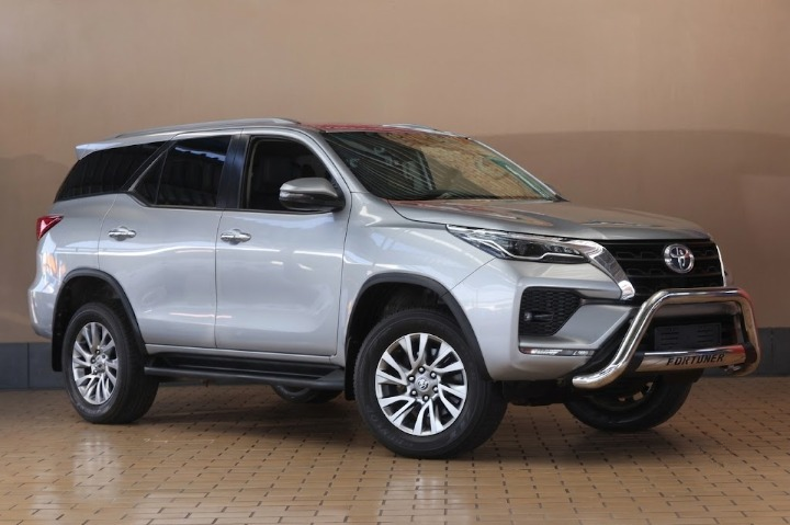 2021 Toyota FORTUNER 2.8 GD-6 RAISED BODY AUTO