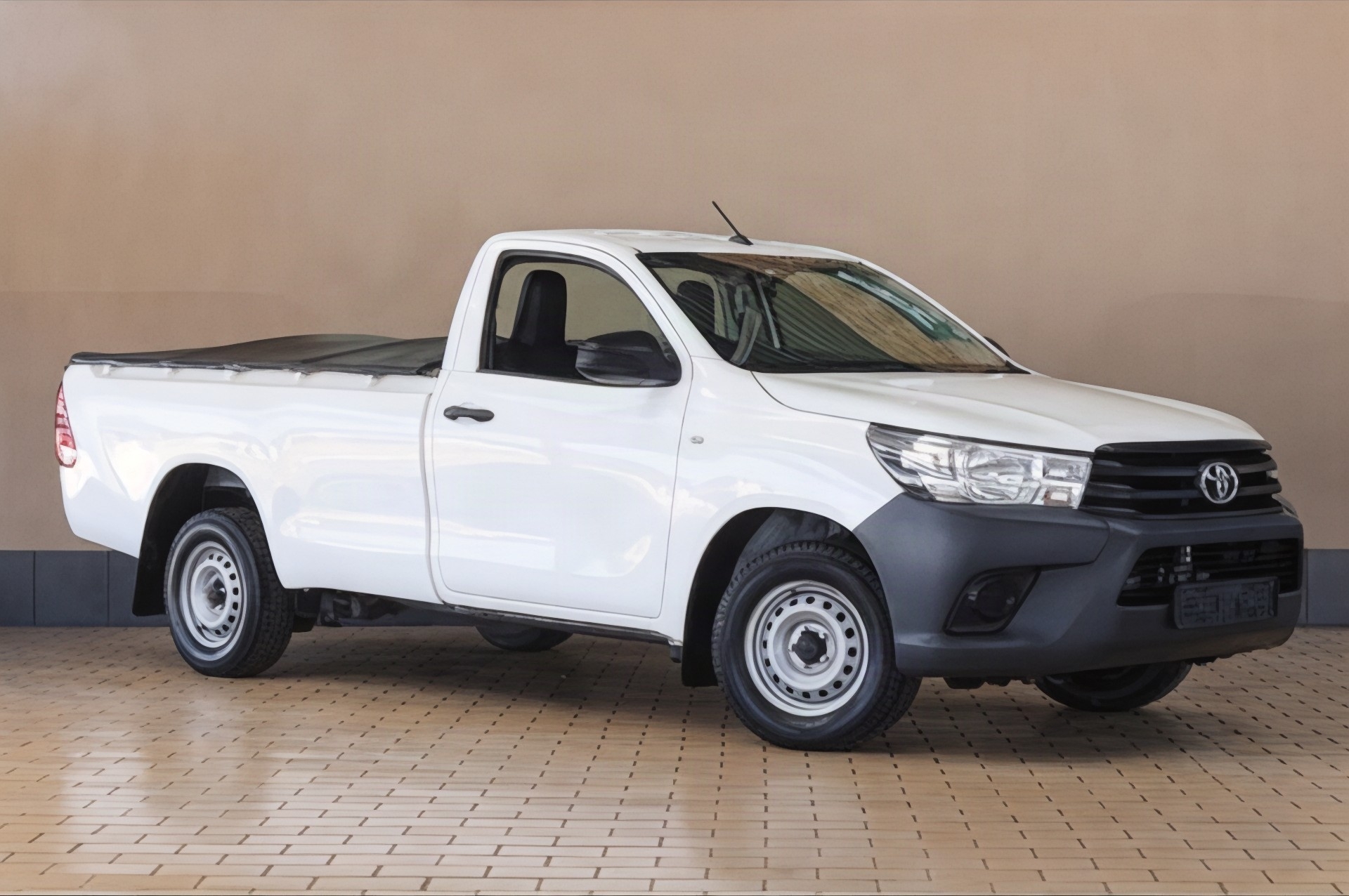 2021 Toyota HILUX 2.0 VVTi LWB