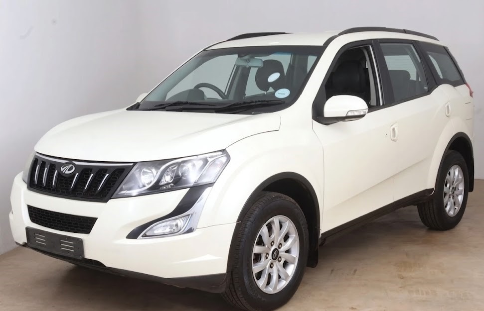 2017 Mahindra  XUV 500 2.2 D MHAWK A/T