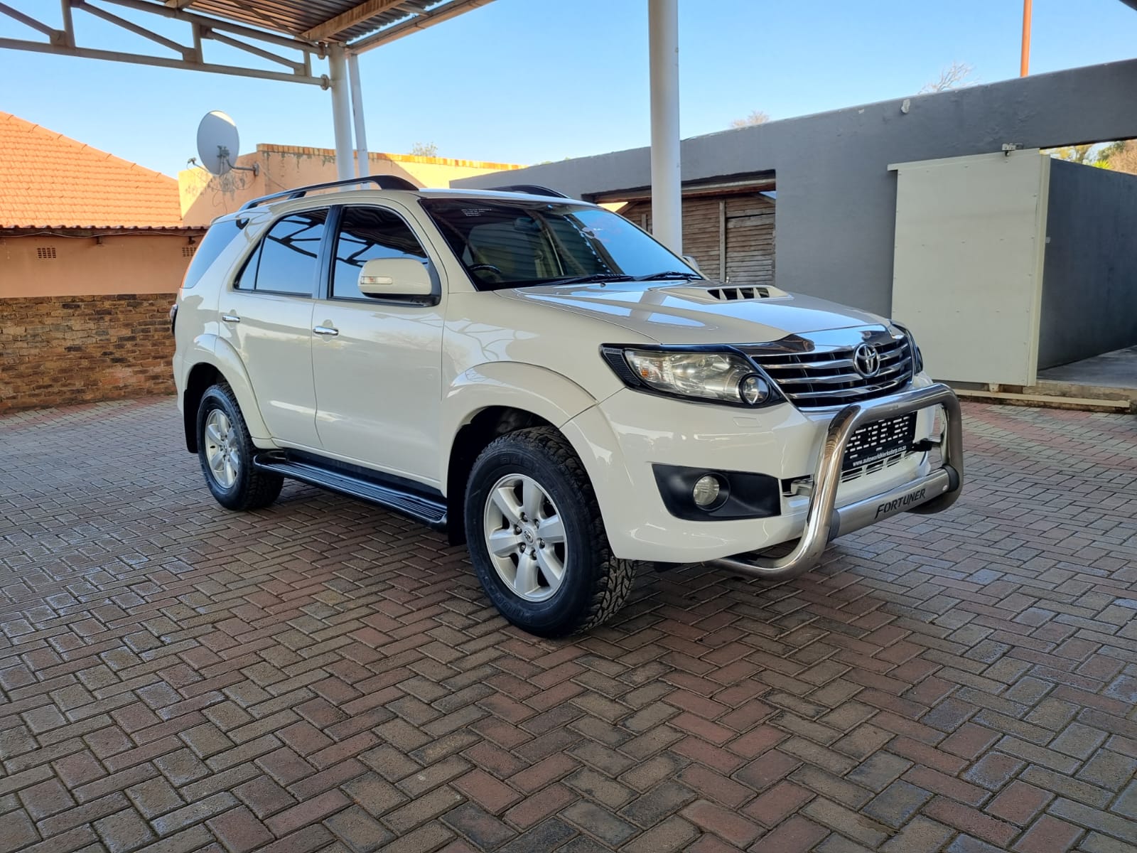 2012 Toyota FORTUNER 3.0 D-4D R/B AUTO