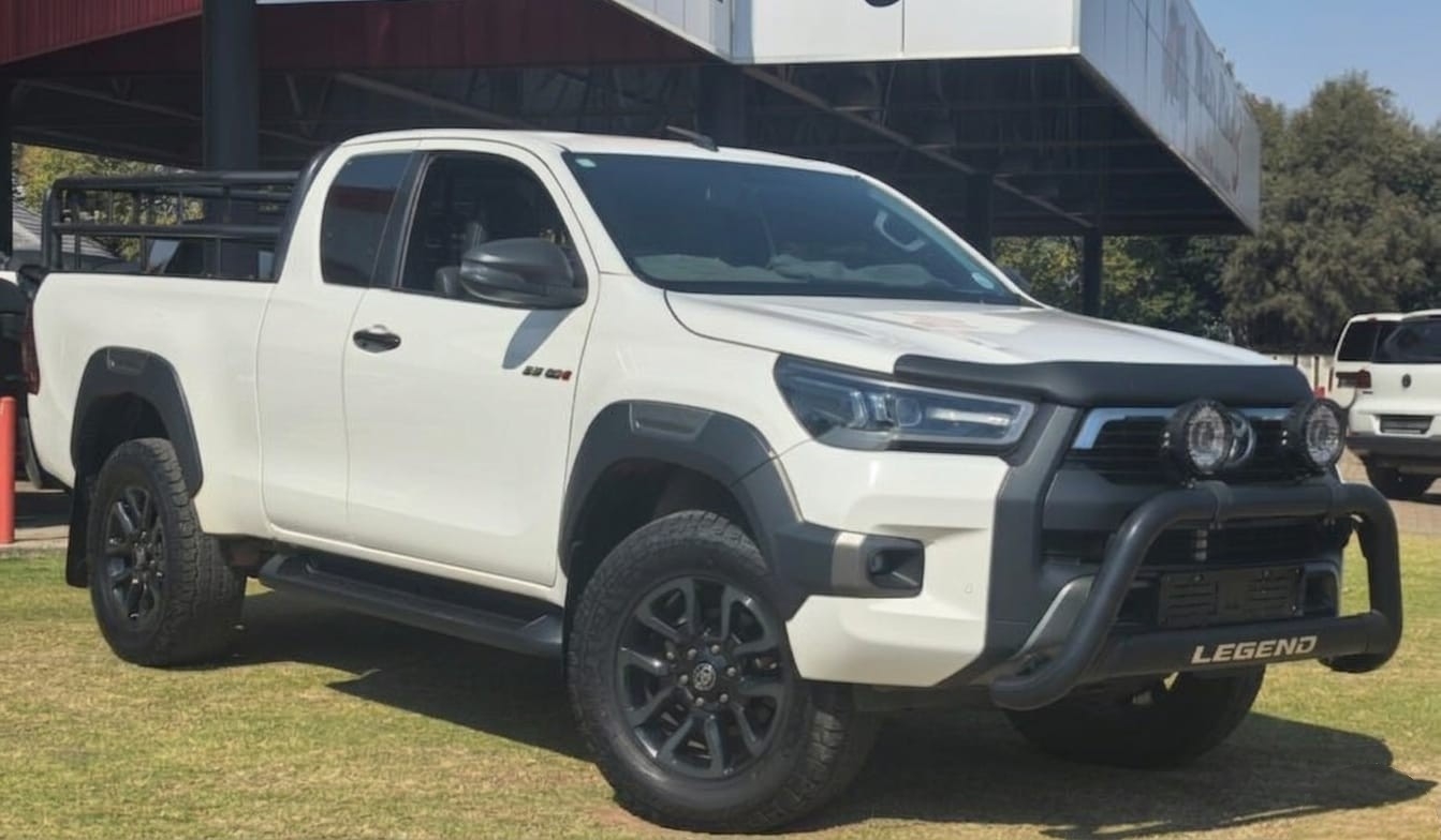 2022 Toyota Hilux 2.8GD-6 Legend 4×4 Manual Extended Cab