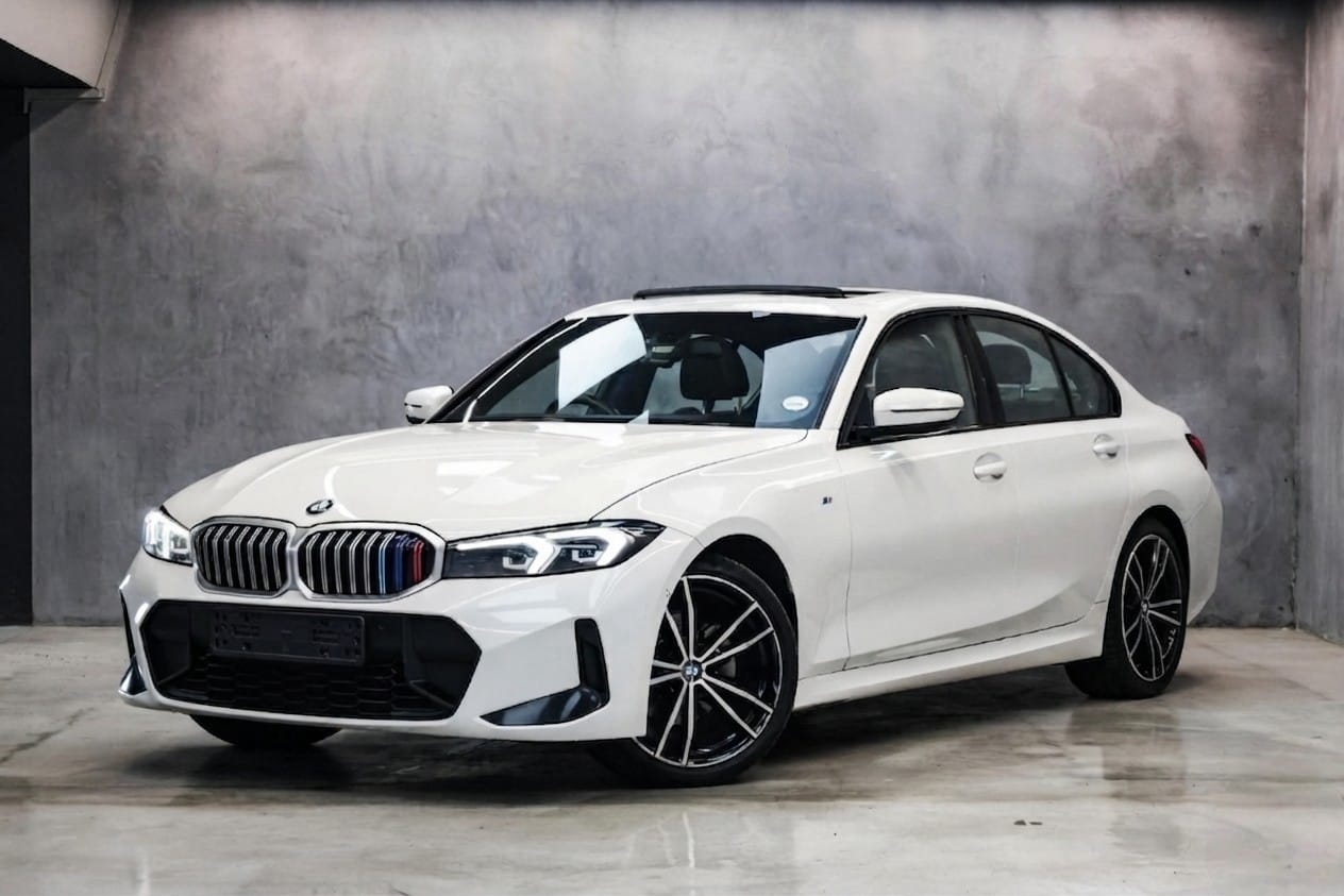 2023 BMW 3 Series 320i M Sport 