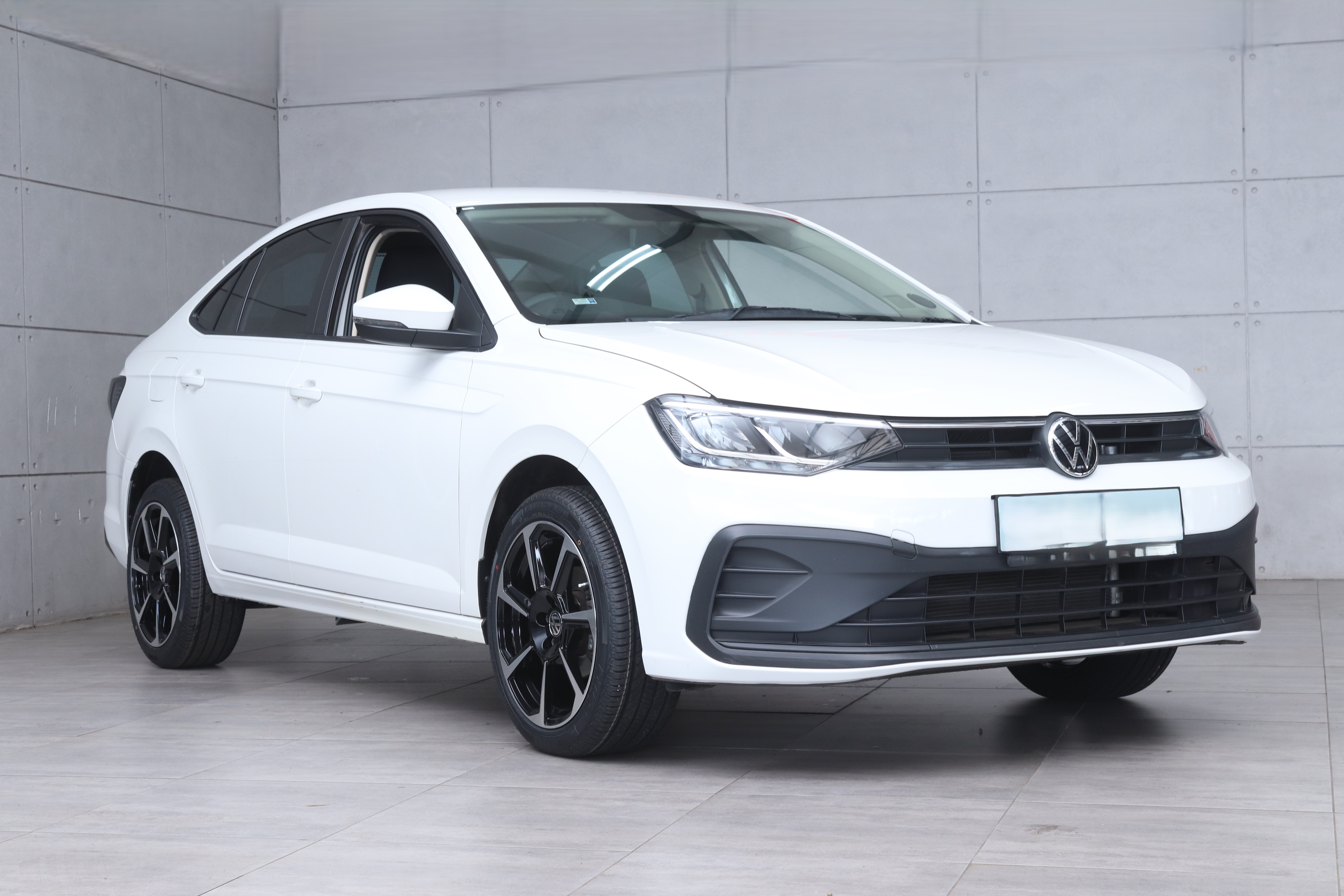 2023 Volkswagen Polo Sedan 1.6 Life Manual