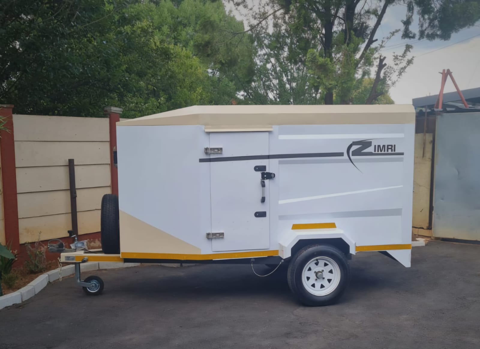 2026 . Karet Trailers
