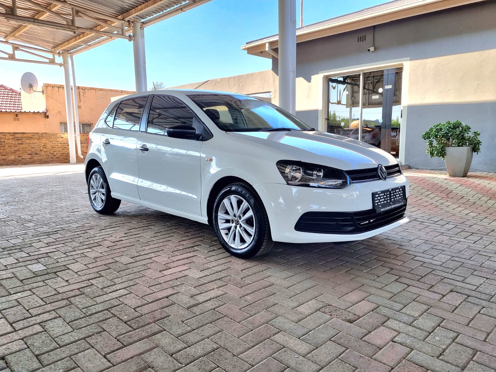 2023 Volkswagen POLO VIVO 1.4 TRENDLINE