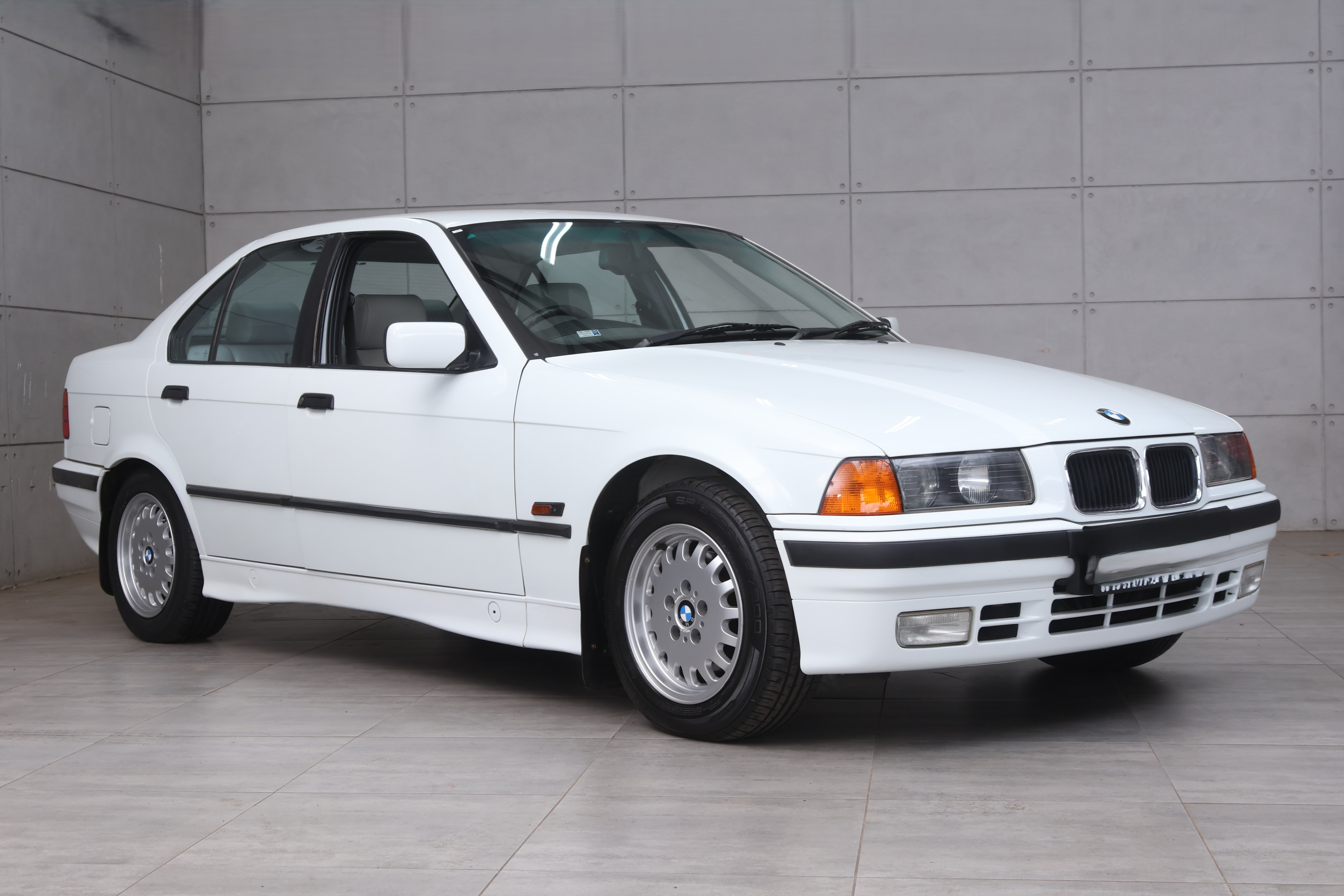 1994 BMW M 325i