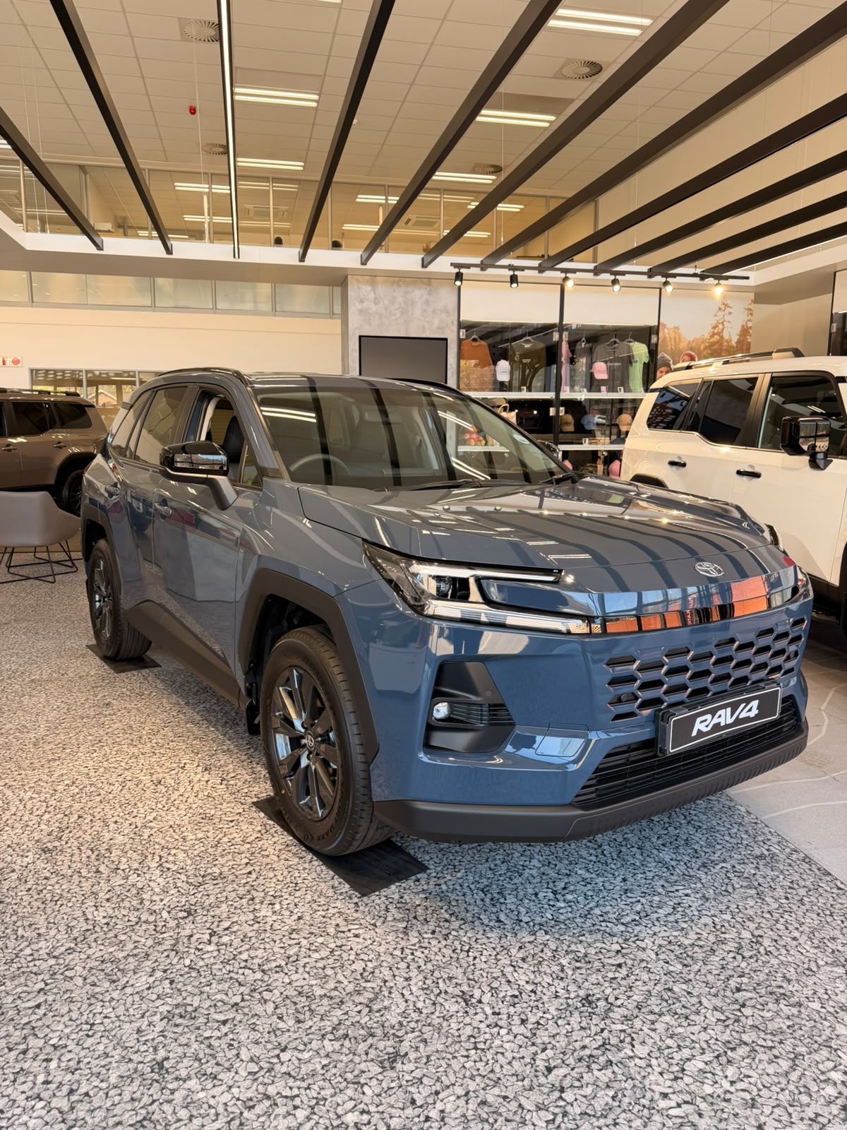 2026 Toyota RAV 4 2.5 HEV GX