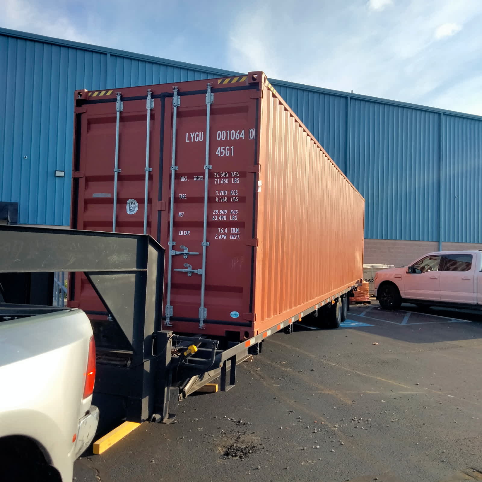 40 HC Shipping Container Empty shipping from Neptune, NJ to Neptune, NJ — shipped from Neptune, NJ to Neptune, NJ