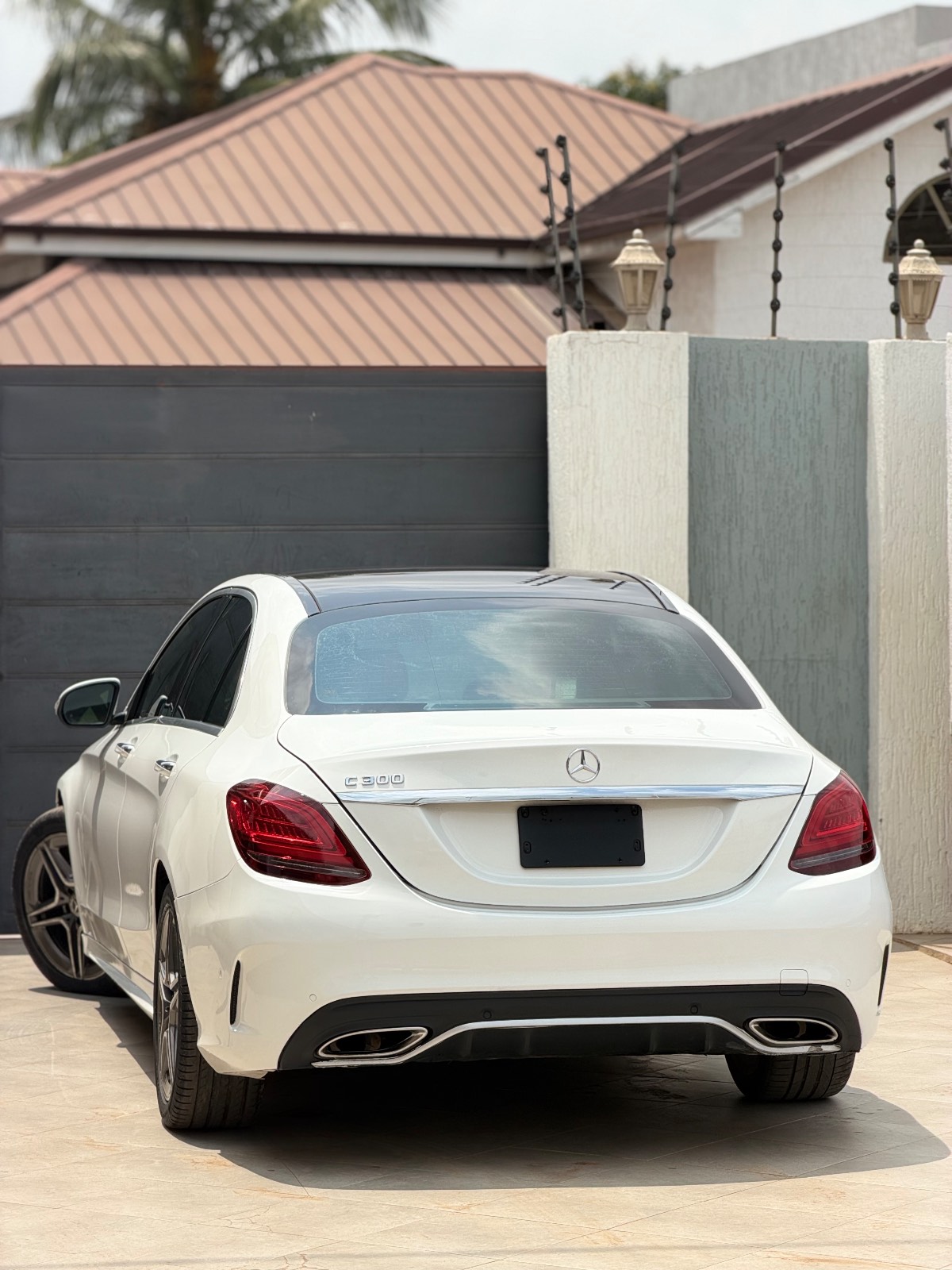 2019 Mercedes Benz C300 thumb 7