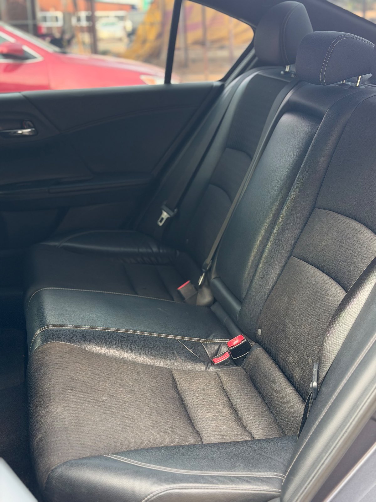 2017 Honda Accord thumb 5