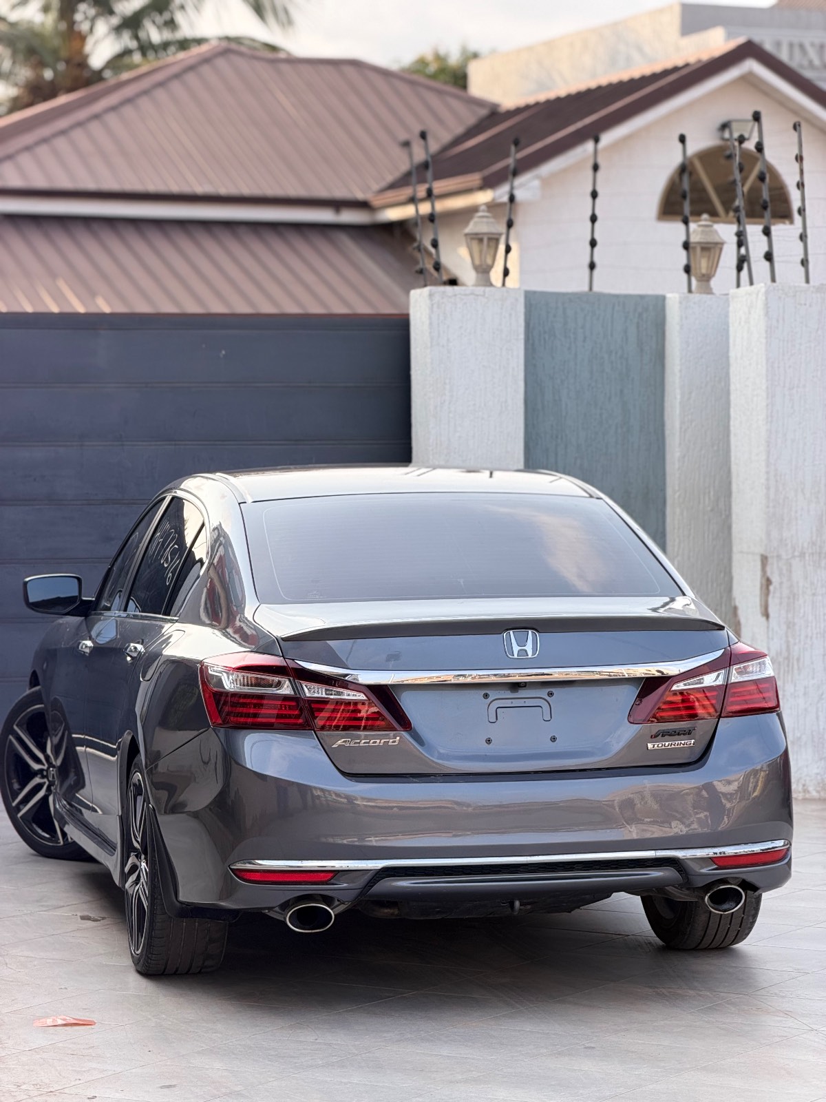 2017 Honda Accord thumb 7