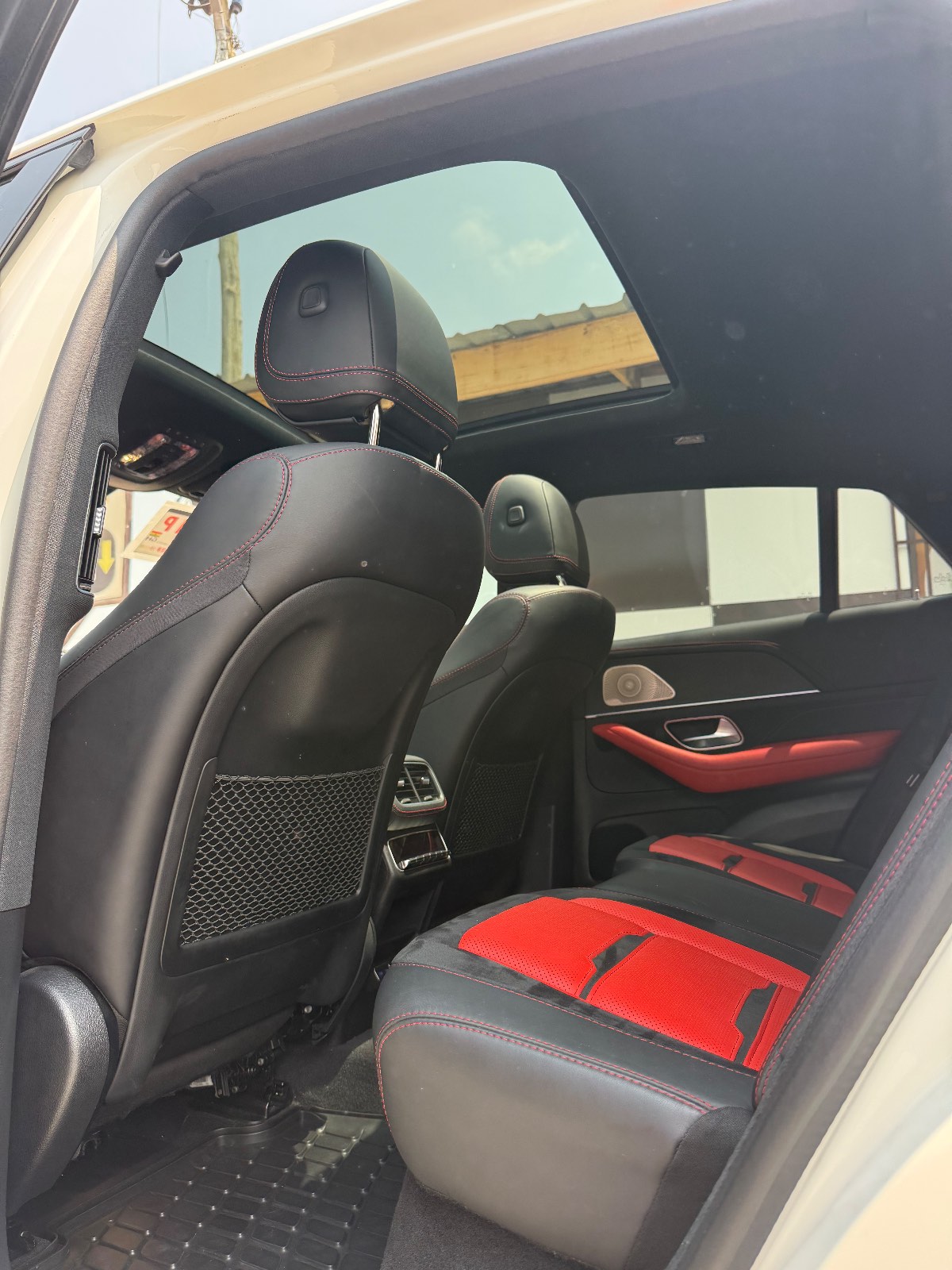 2024 Mercedes Benz GLE 53 thumb 6