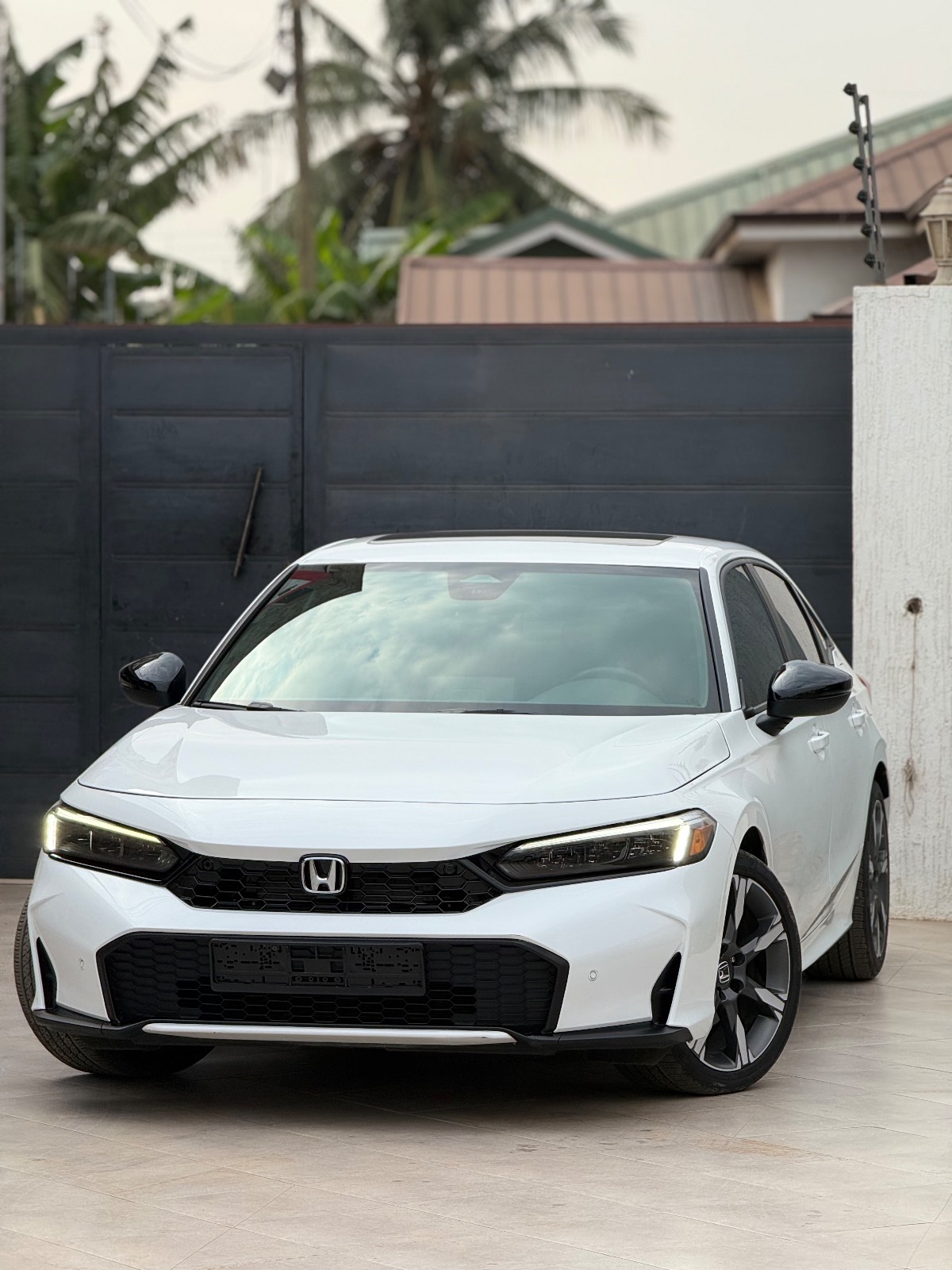 2025 Honda Civic thumb 2