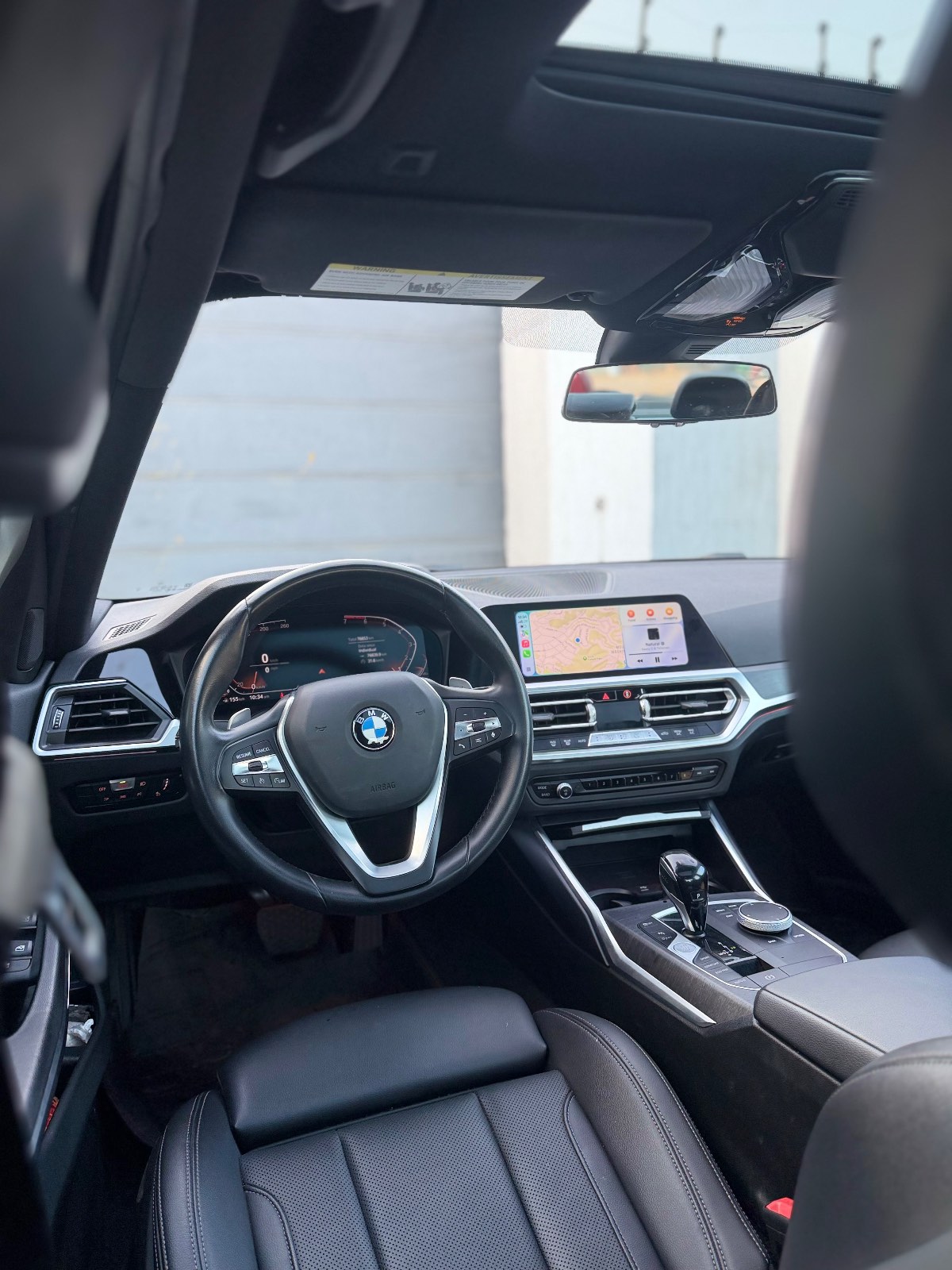 2022 BMW 330i thumb 3
