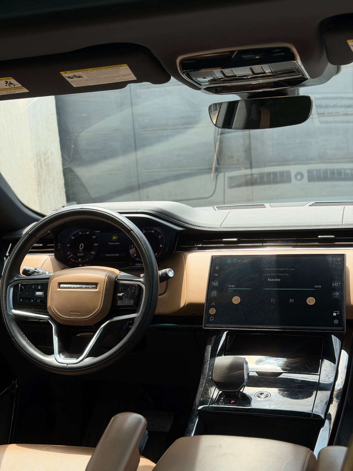 2024 Land Rover Range Rover thumb 5