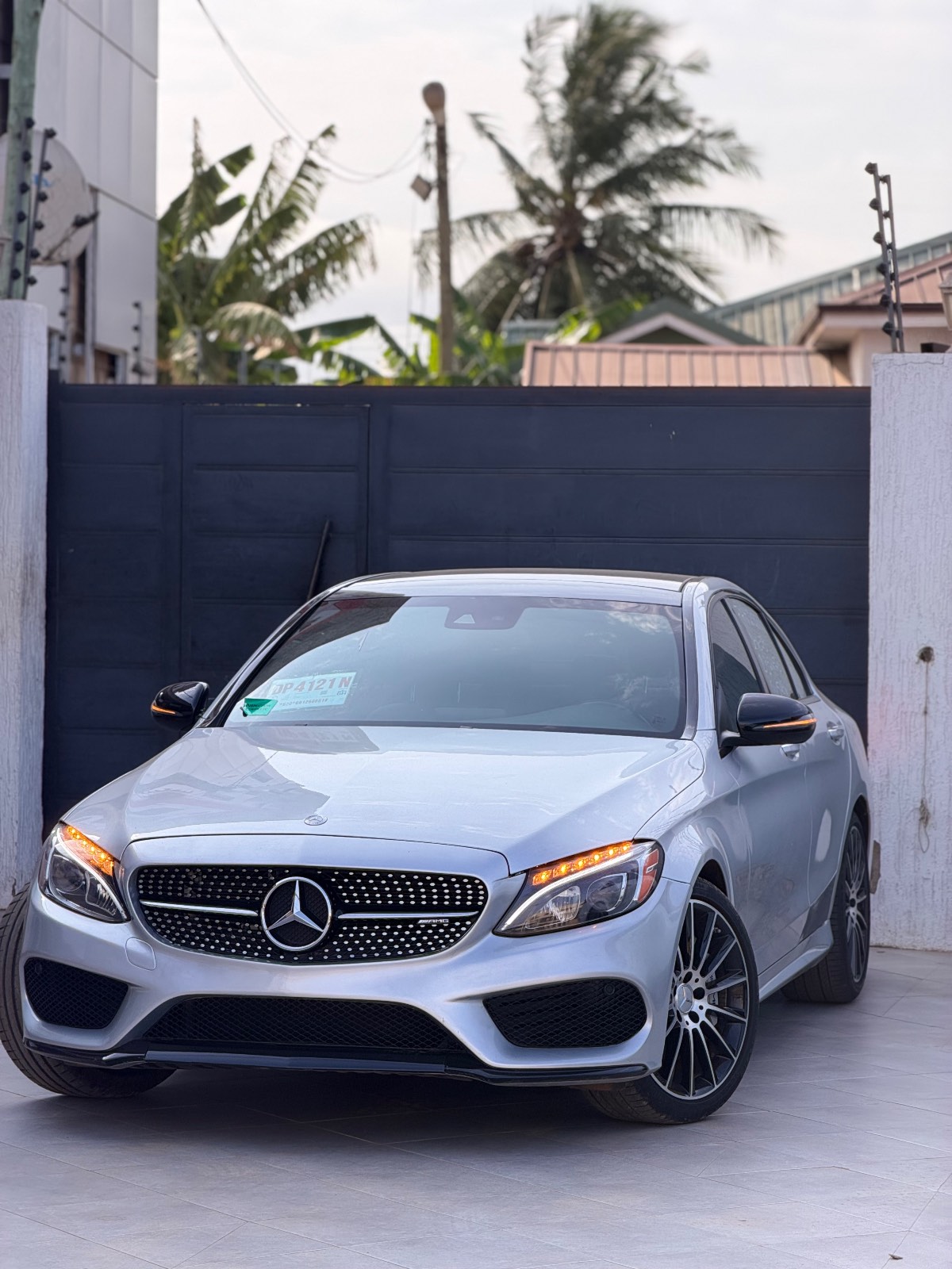 2017 Mercedes Benz C43 thumb 2