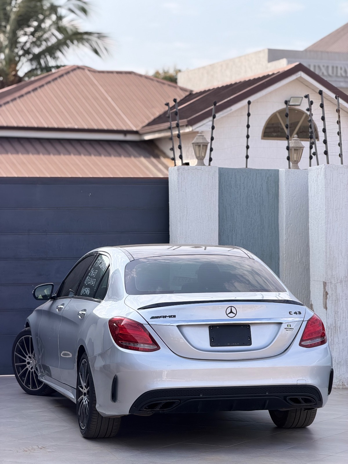 2017 Mercedes Benz C43 thumb 9