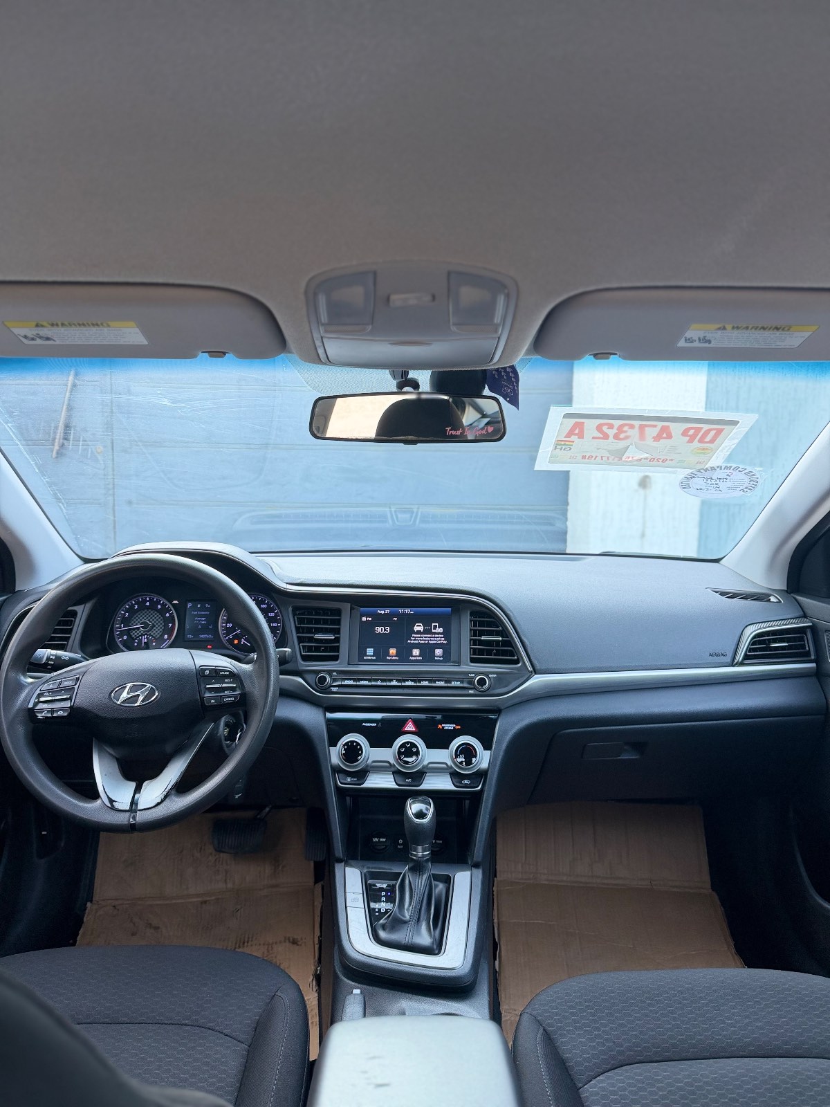 2019 Hyundai Elantra thumb 3
