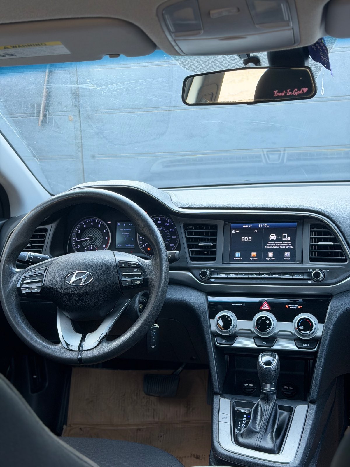 2019 Hyundai Elantra thumb 4