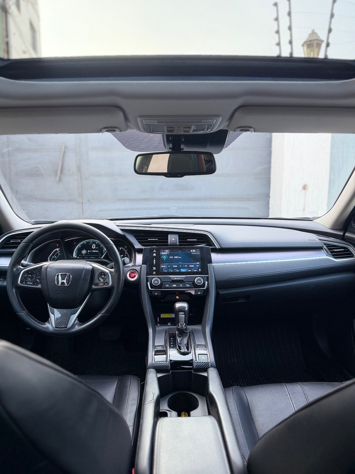 2018 Honda Civic thumb 4