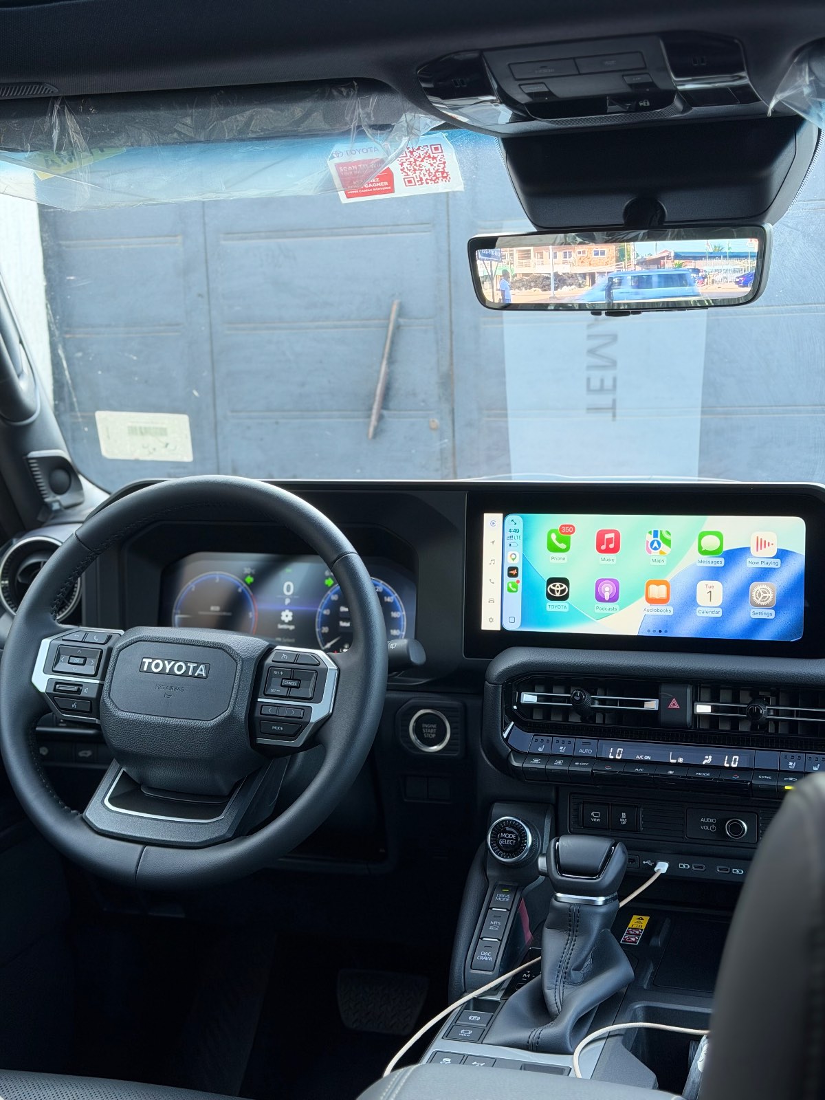 2025 Toyota Land Cruiser Prado thumb 4
